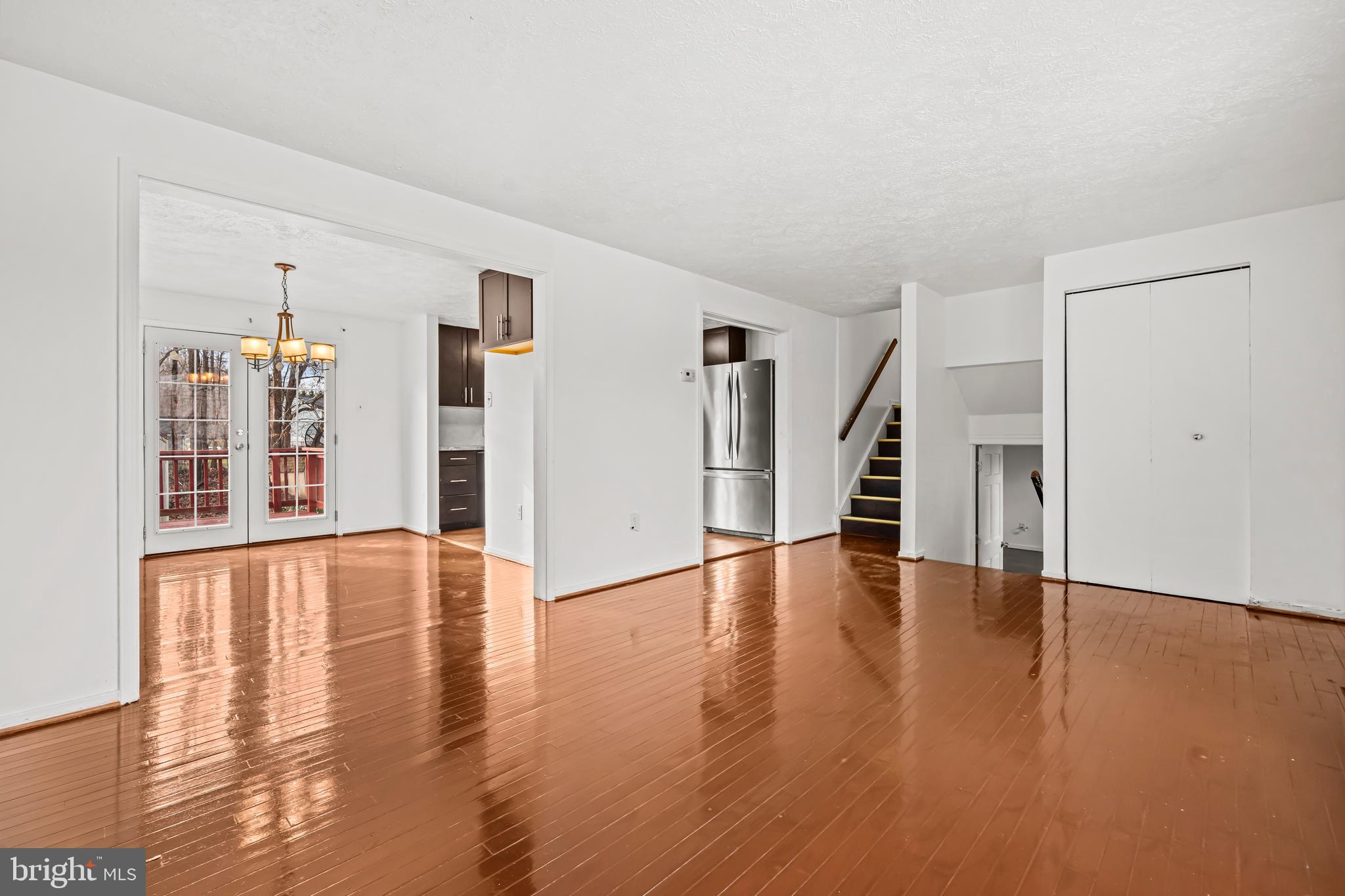 MARLBORO MEADOWS - Residential