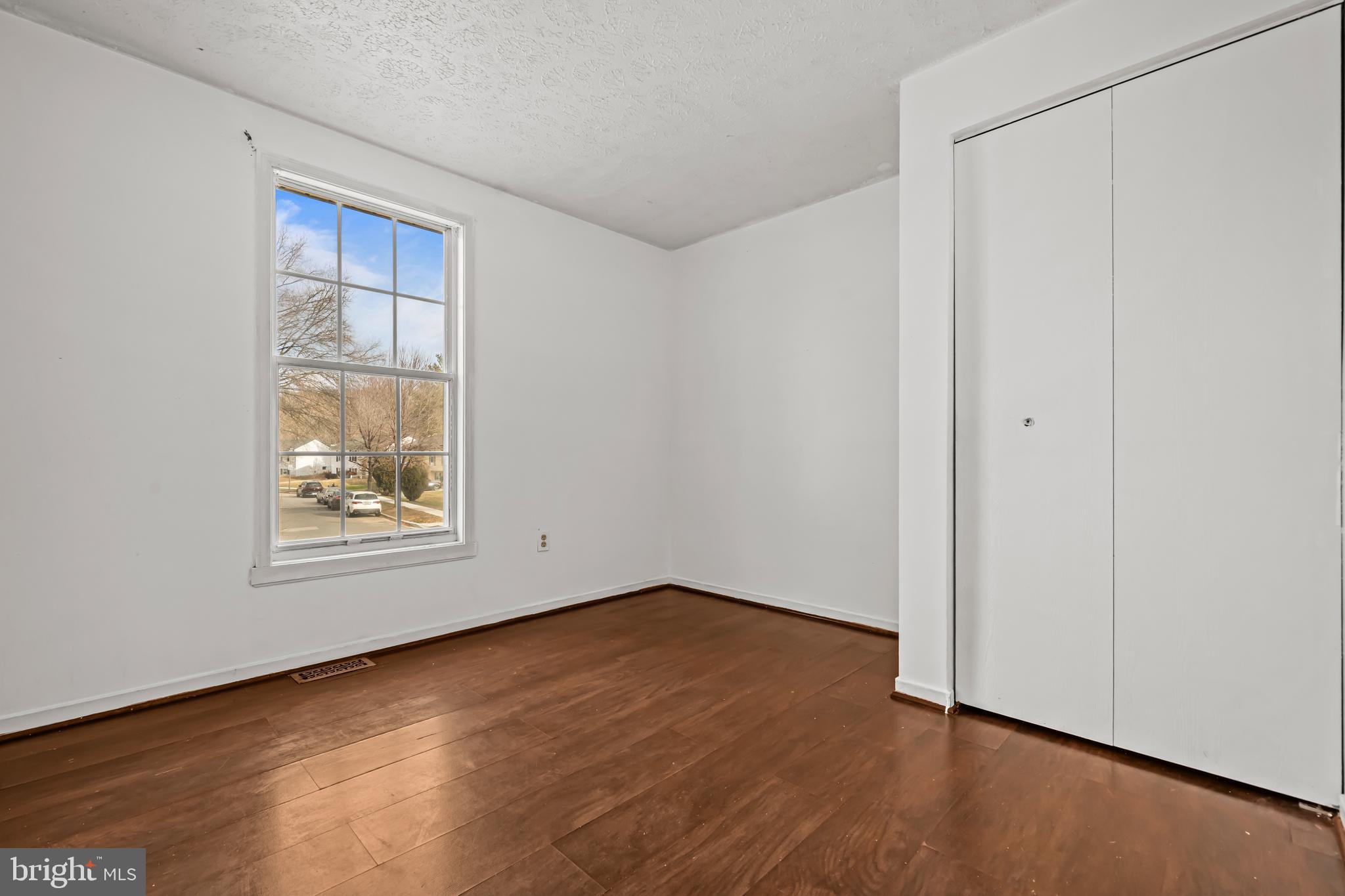 MARLBORO MEADOWS - Residential