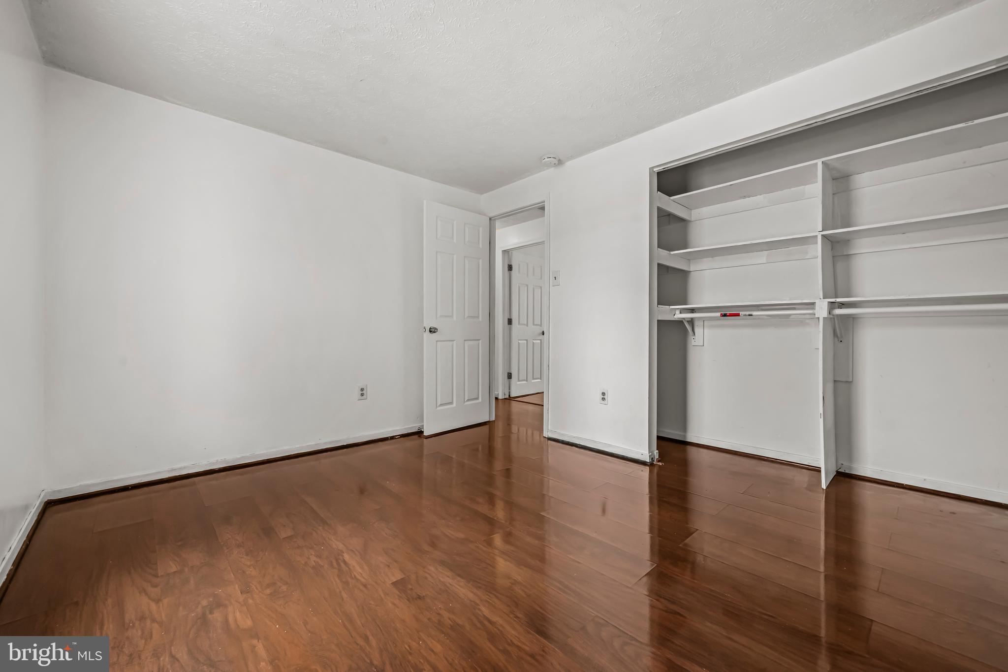 MARLBORO MEADOWS - Residential