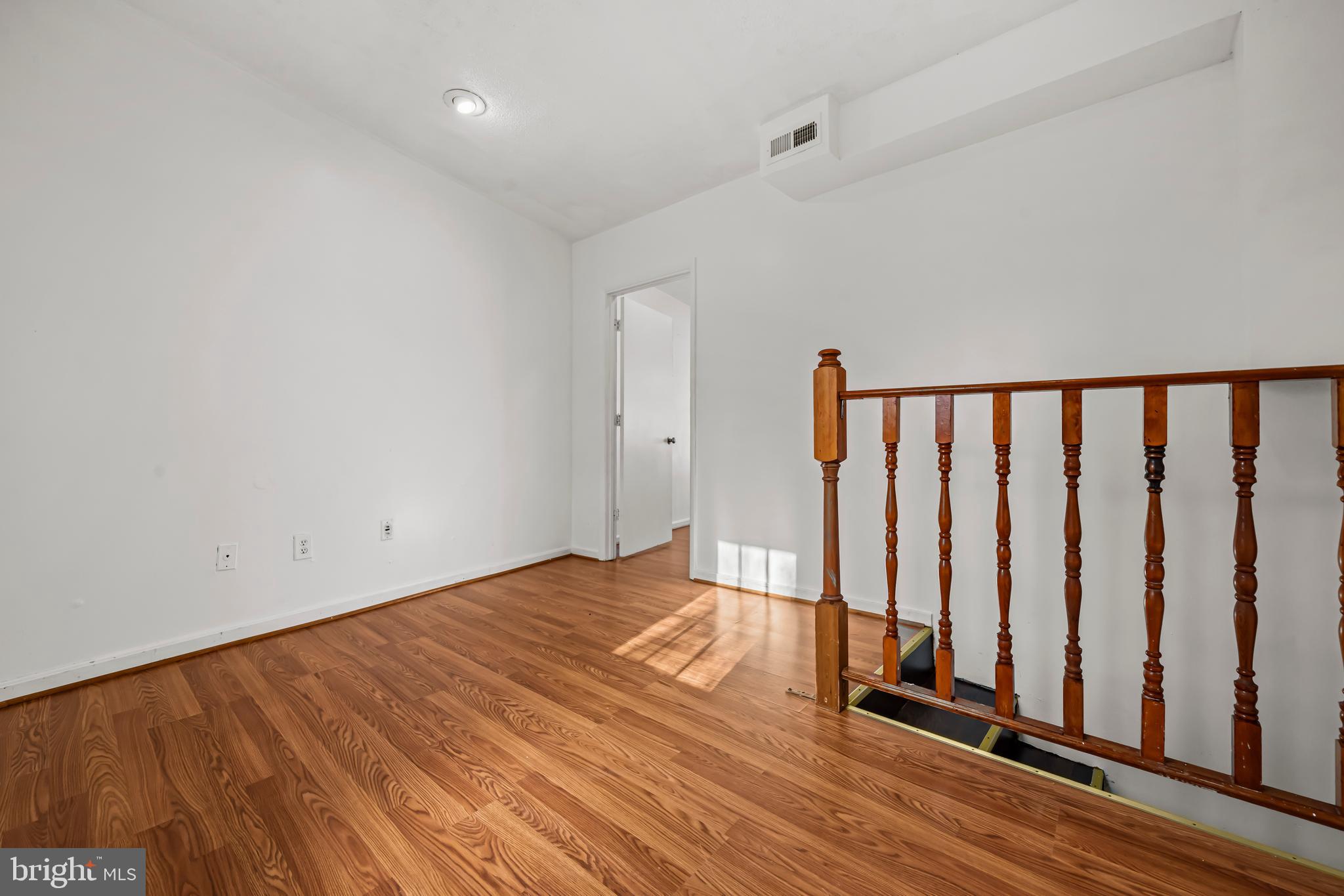 MARLBORO MEADOWS - Residential