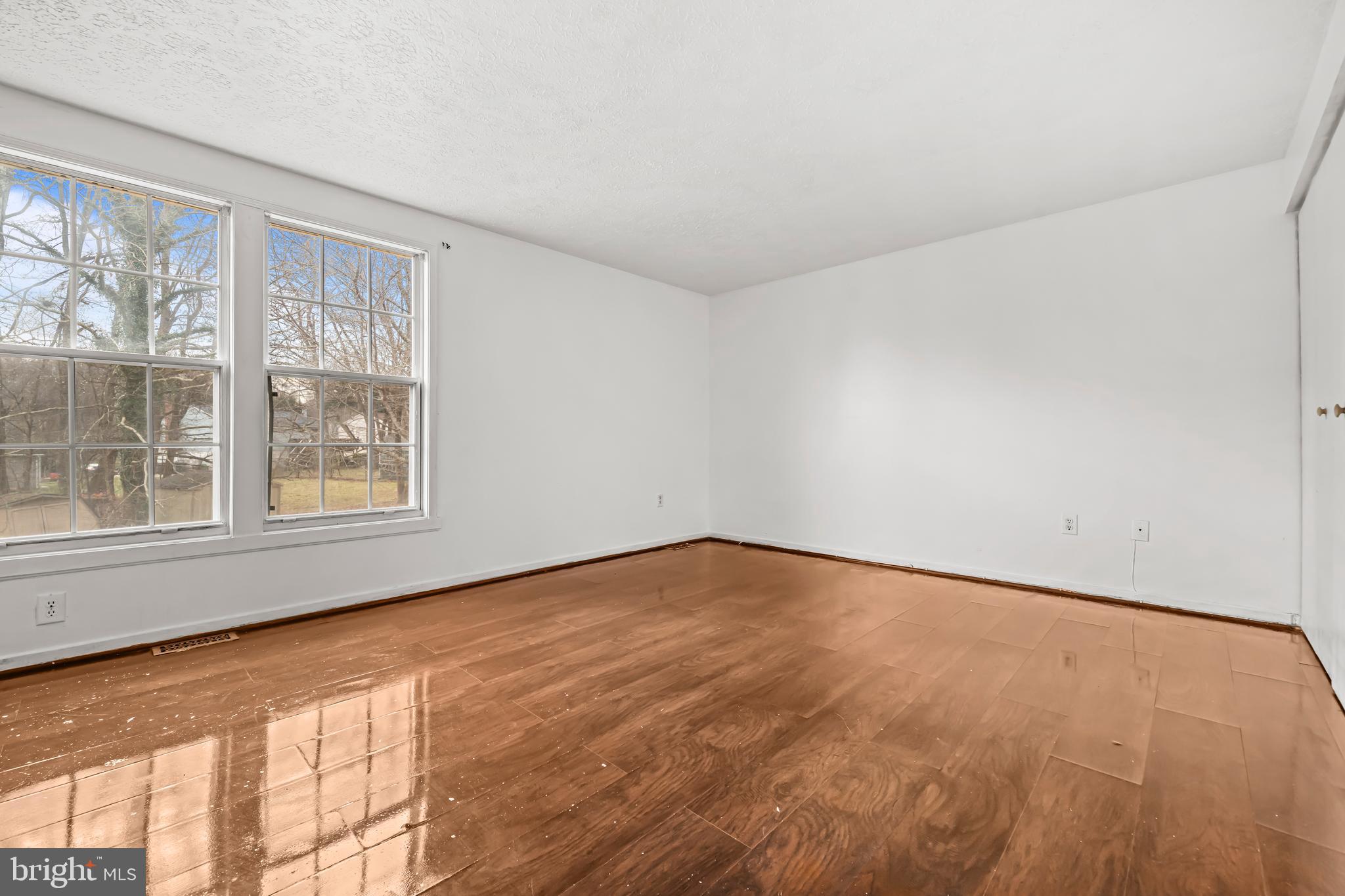 MARLBORO MEADOWS - Residential