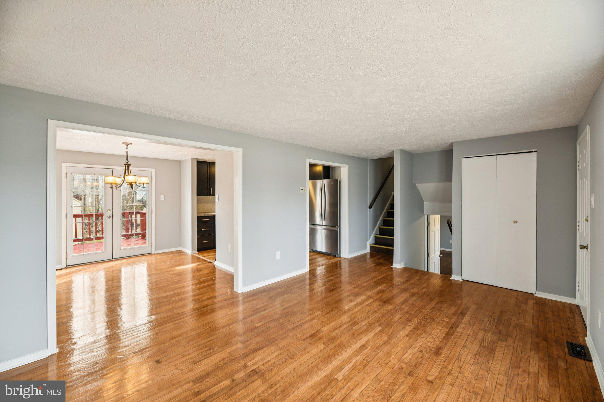 MARLBORO MEADOWS - Residential