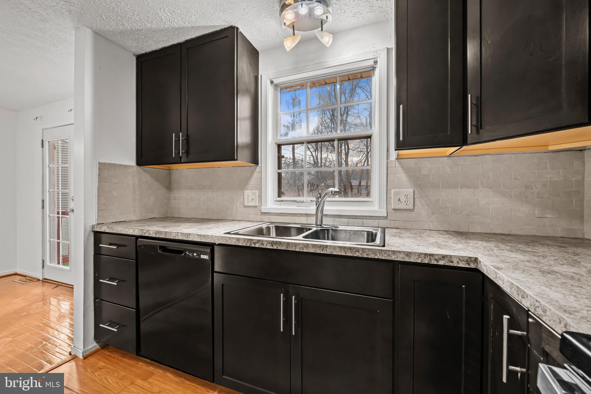 MARLBORO MEADOWS - Residential