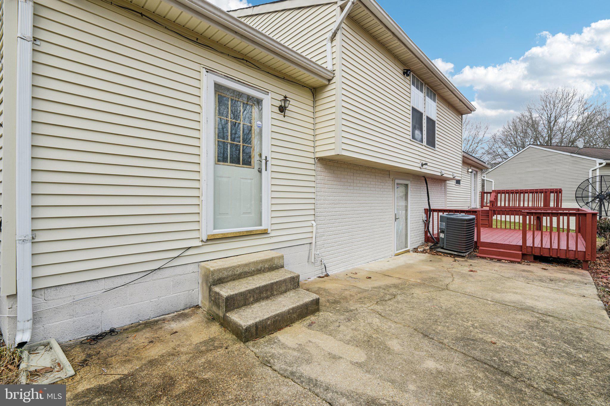 MARLBORO MEADOWS - Residential