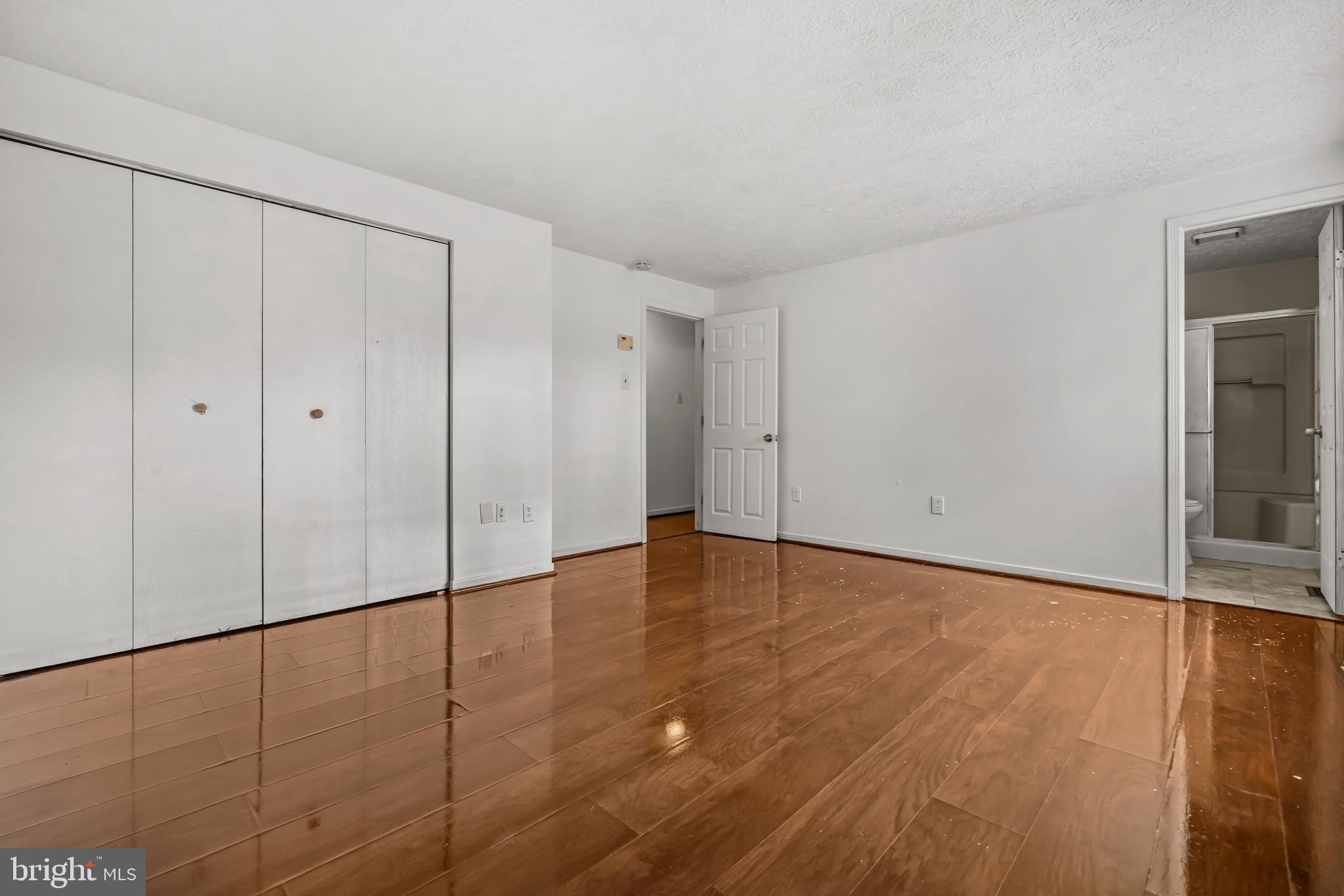 MARLBORO MEADOWS - Residential