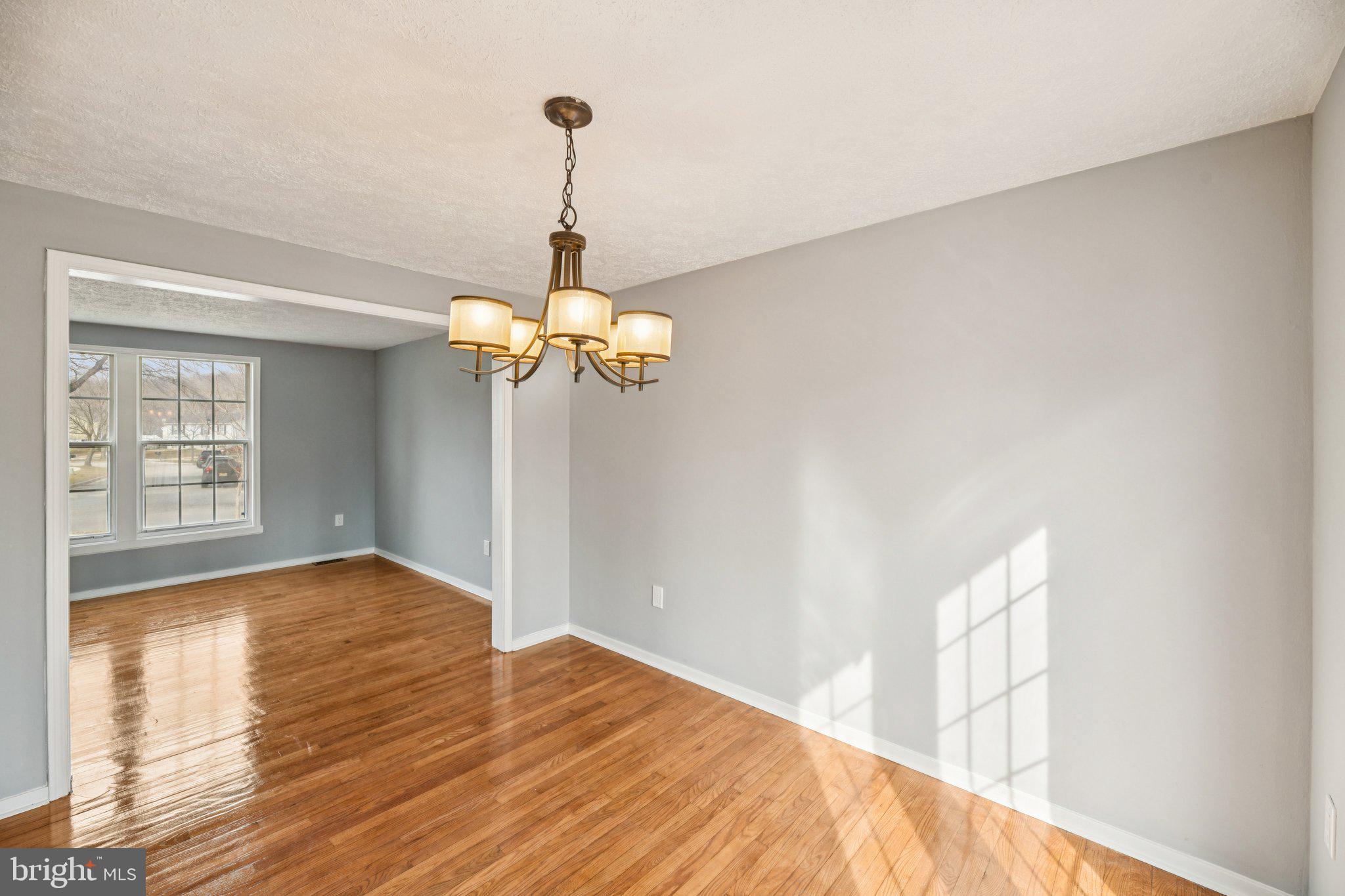 MARLBORO MEADOWS - Residential