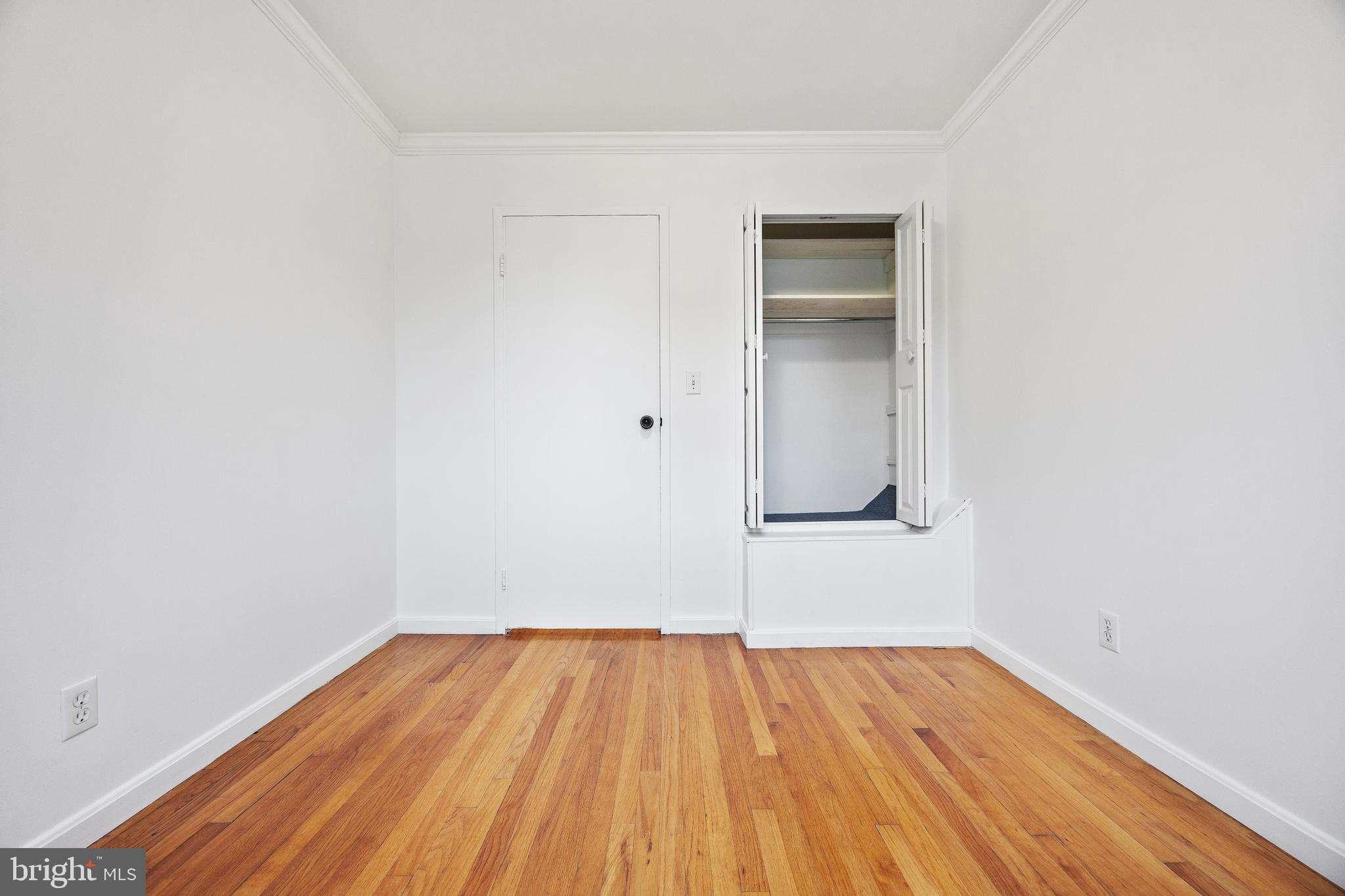 MUNROE GARDENS - Residential