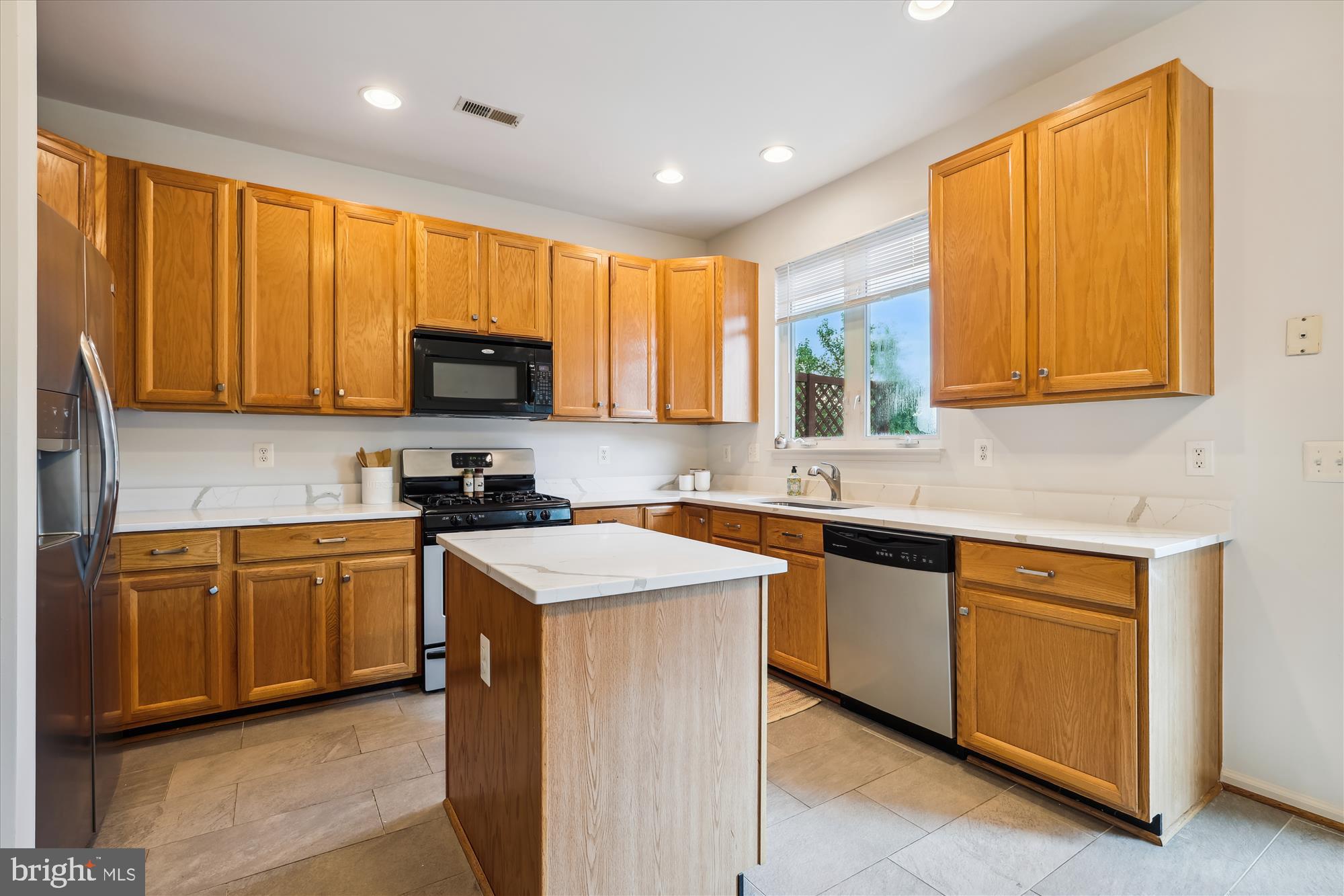 KINGSTOWNE - Residential