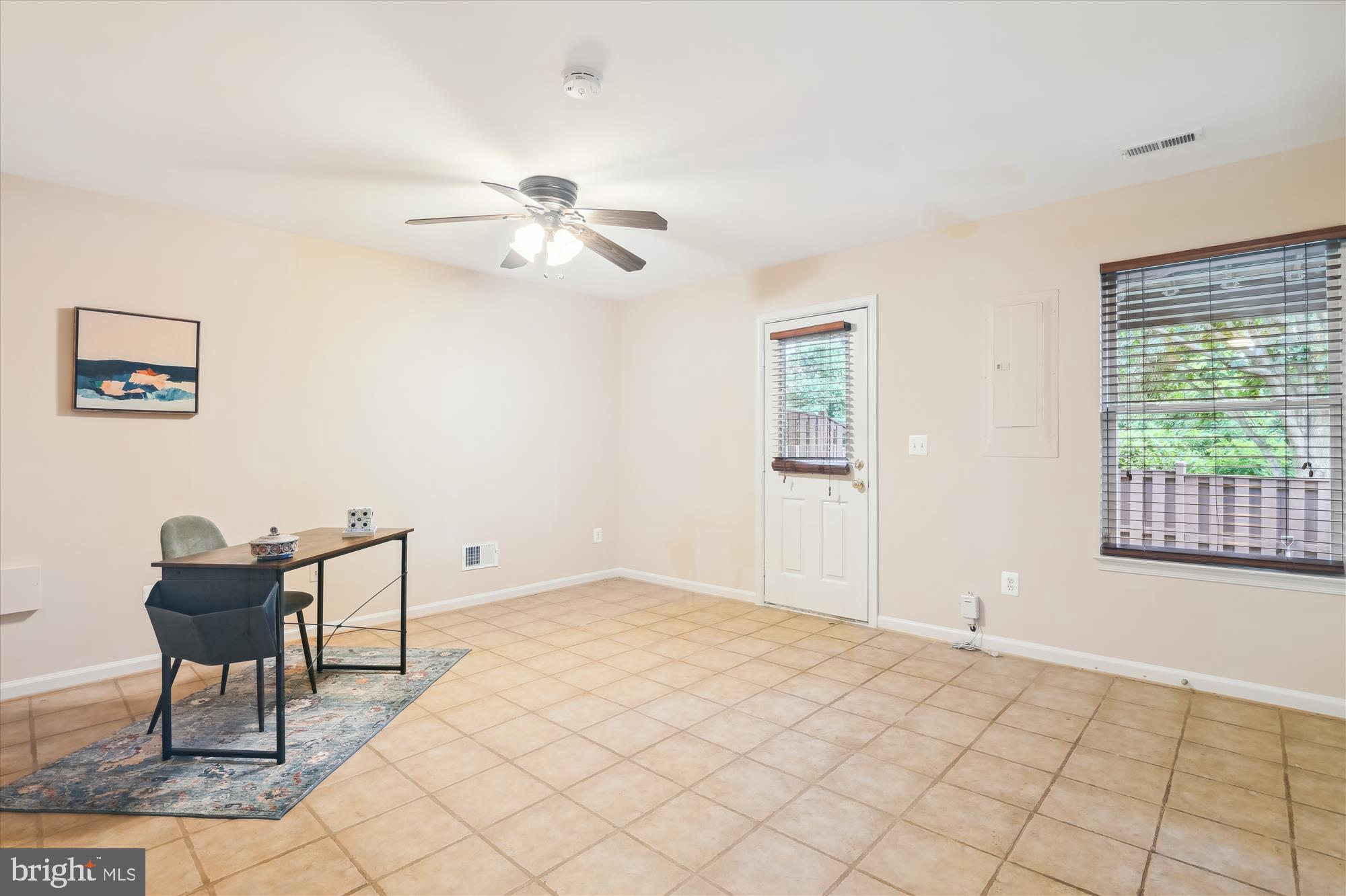 KINGSTOWNE - Residential