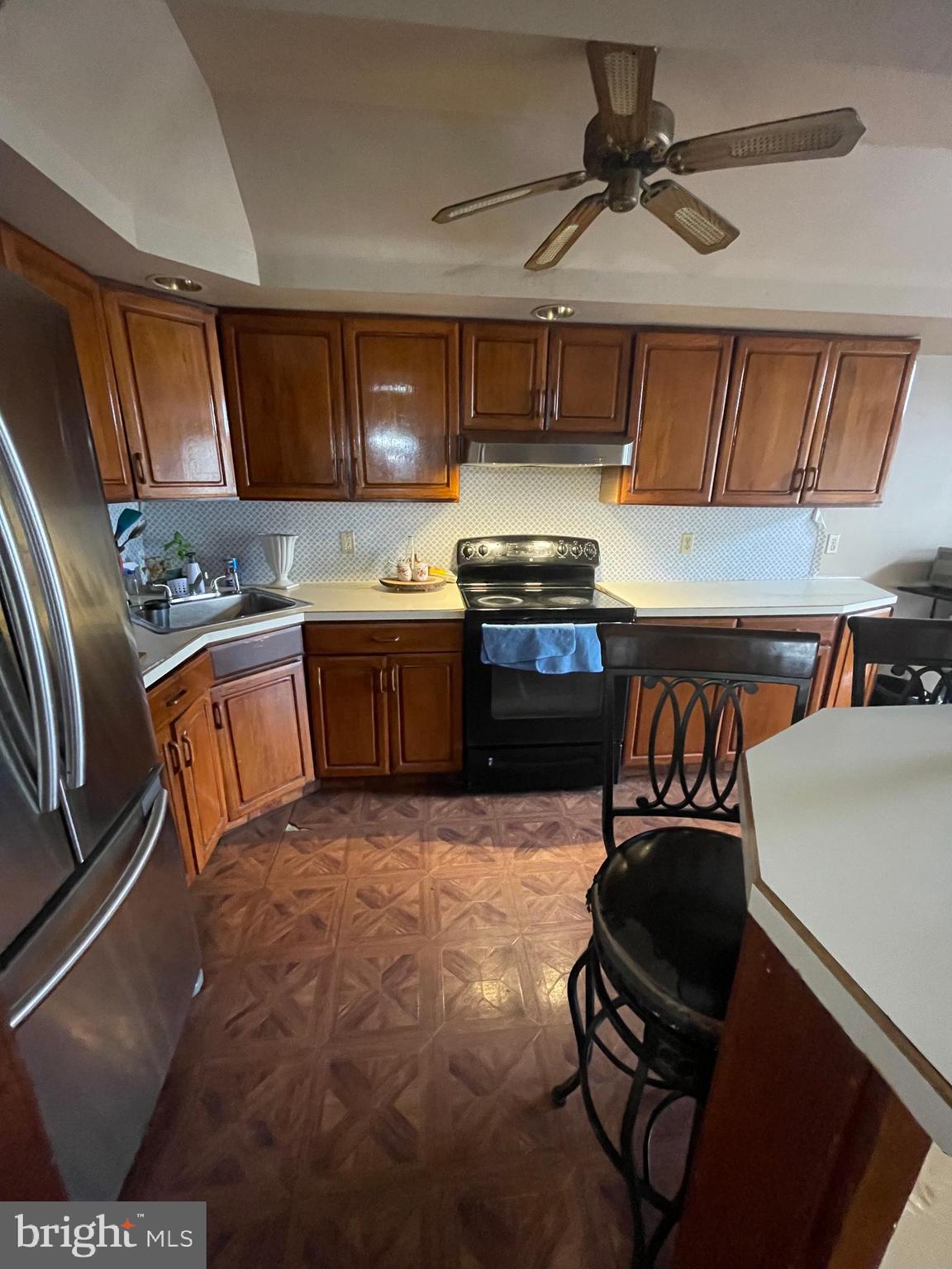 NORRISTOWN - Residential