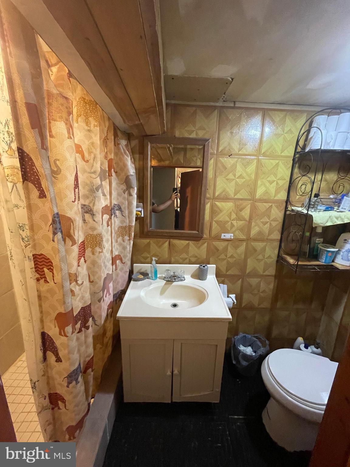 NORRISTOWN - Residential