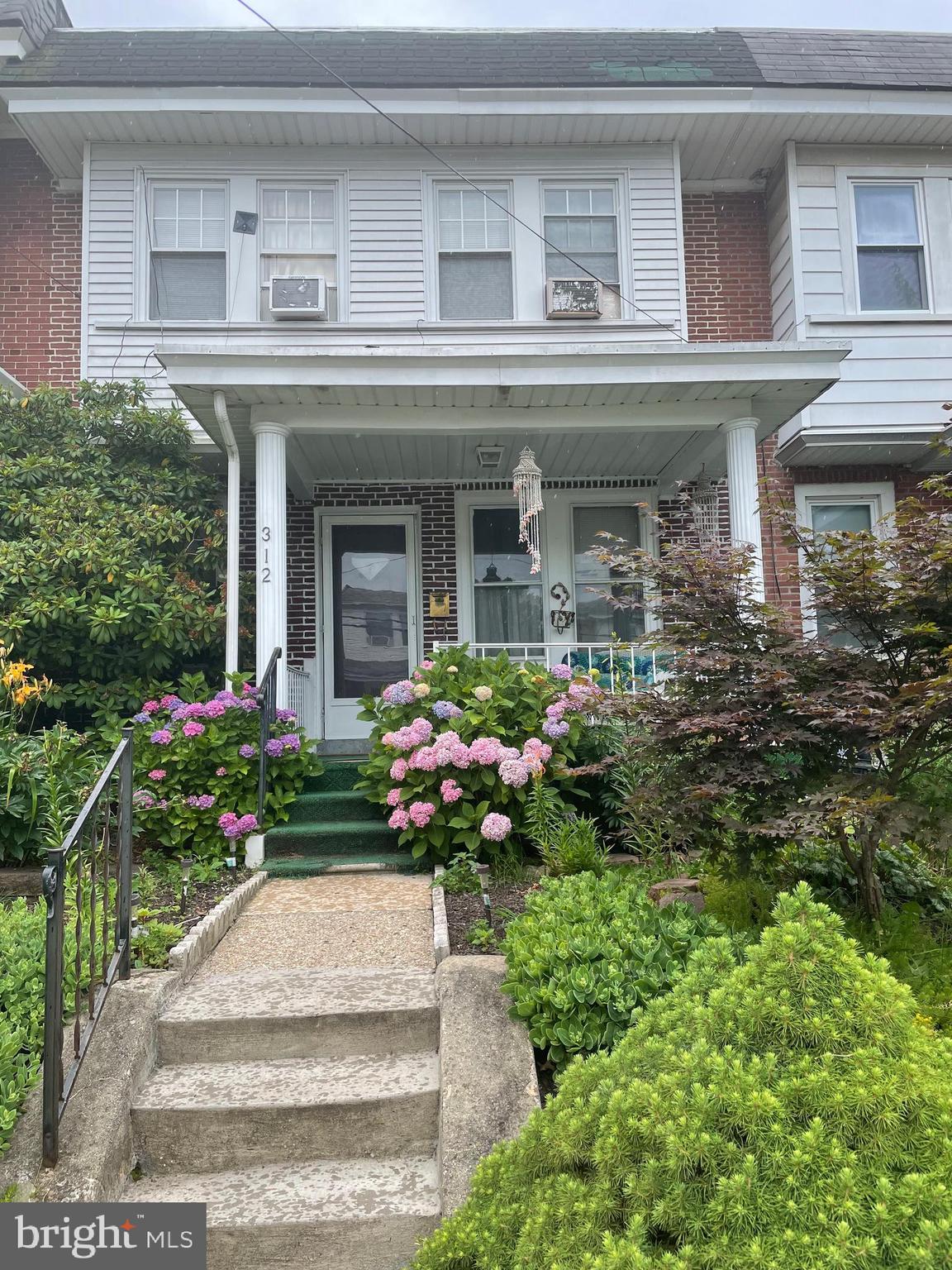 NORRISTOWN - Residential