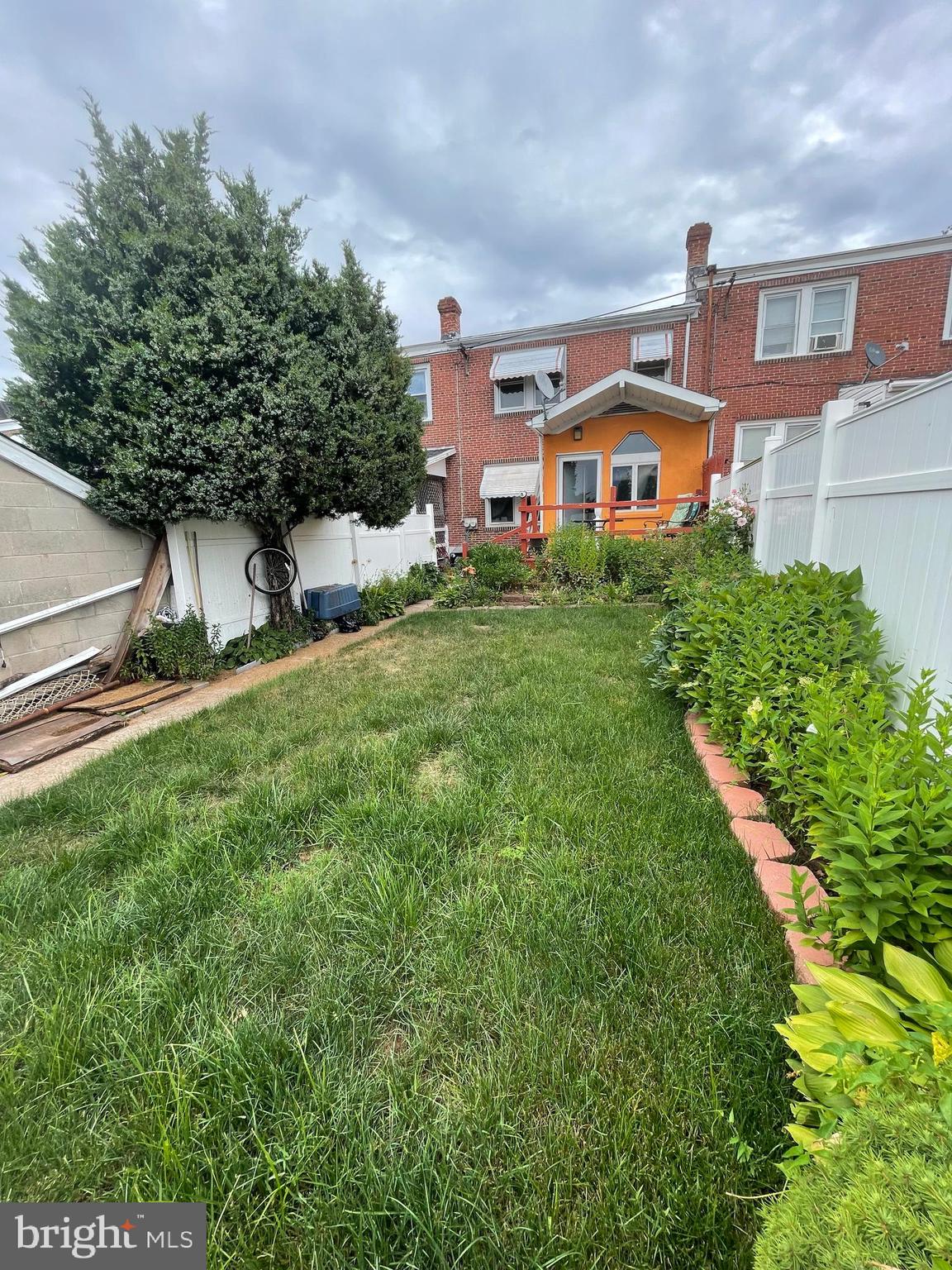 NORRISTOWN - Residential