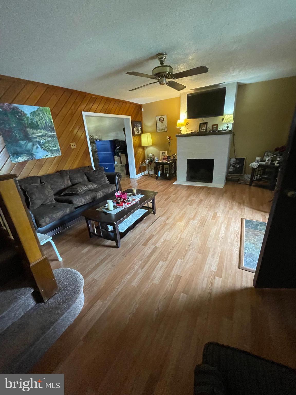 NORRISTOWN - Residential