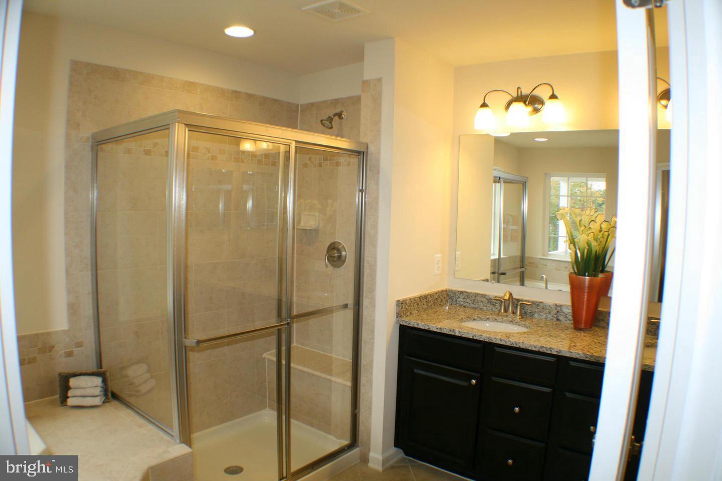 BOYERS RIDGE - Residential Lease