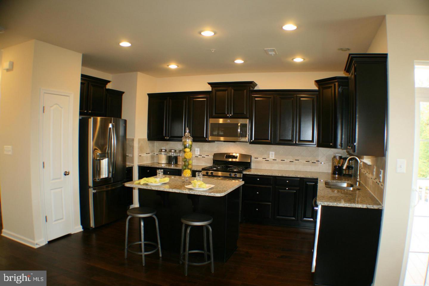 BOYERS RIDGE - Residential Lease