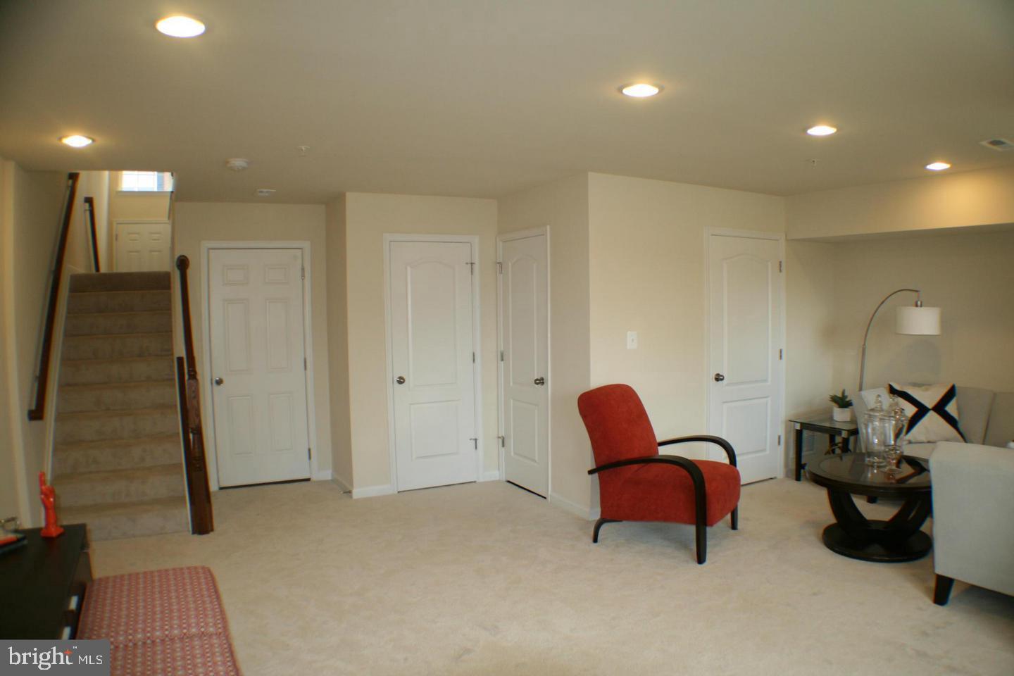 BOYERS RIDGE - Residential Lease