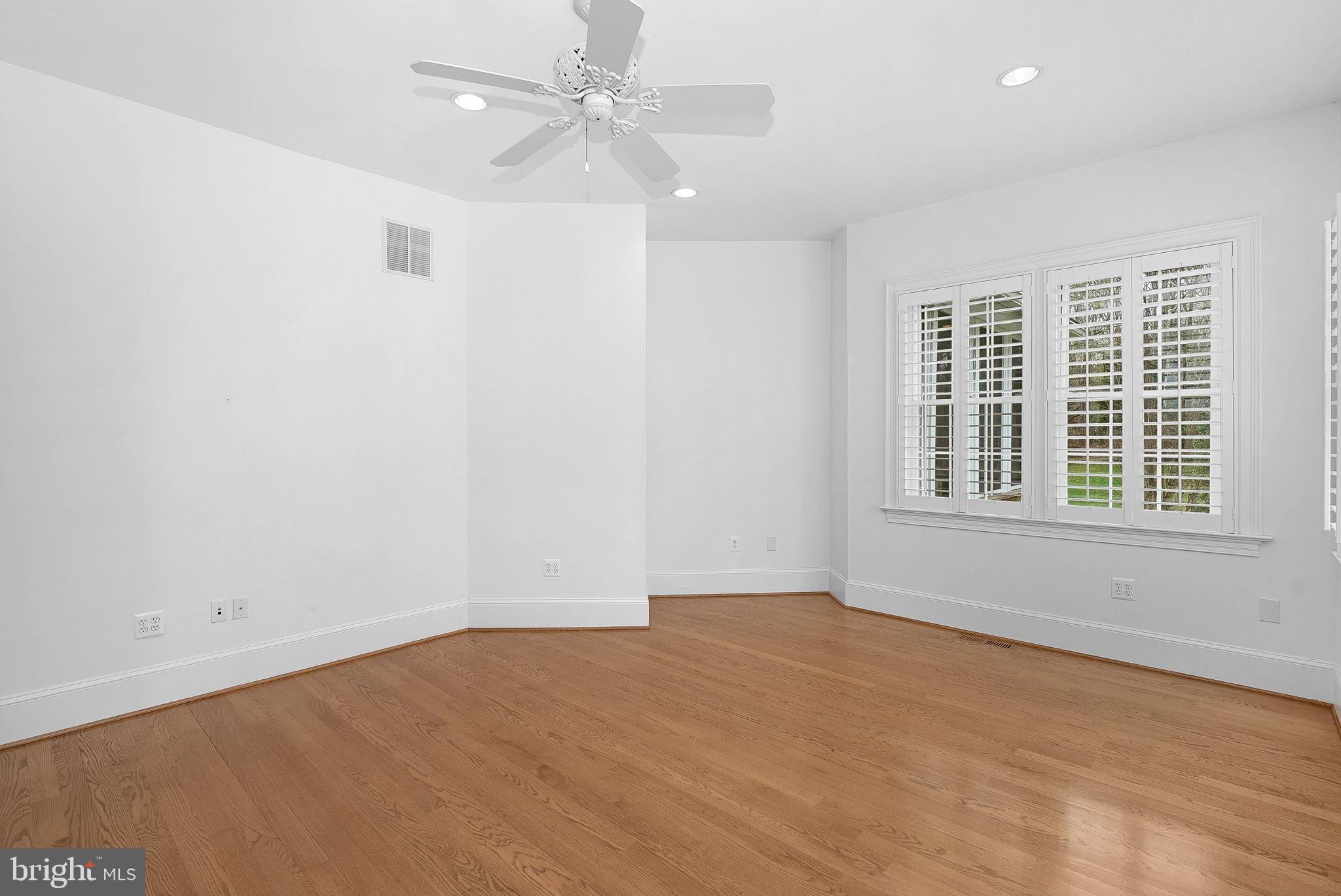 REDLAC FOREST - Residential