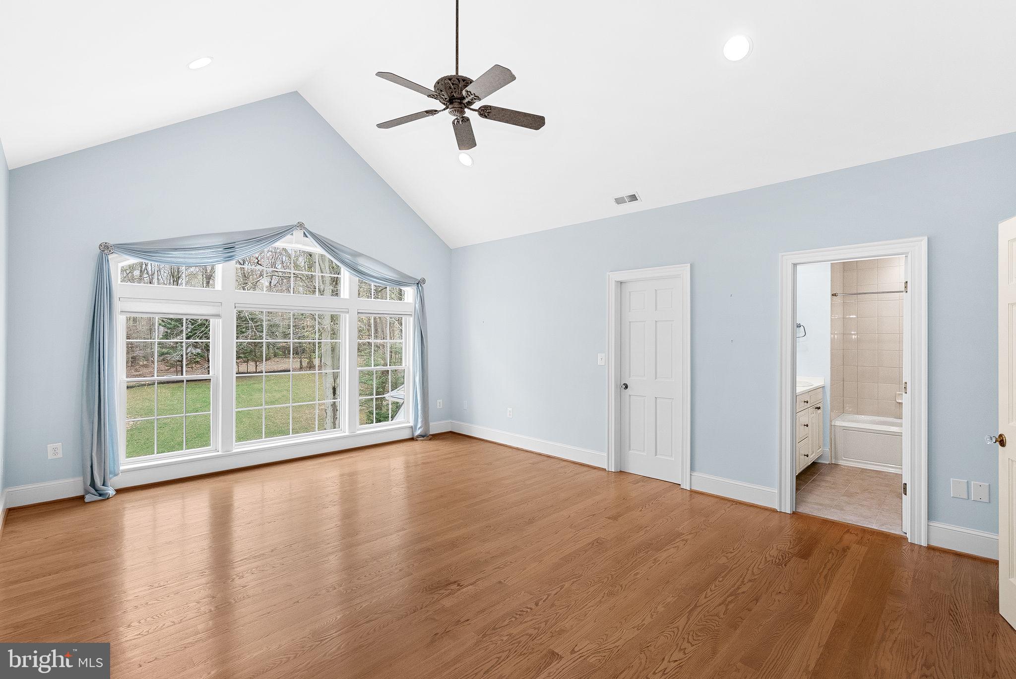 REDLAC FOREST - Residential