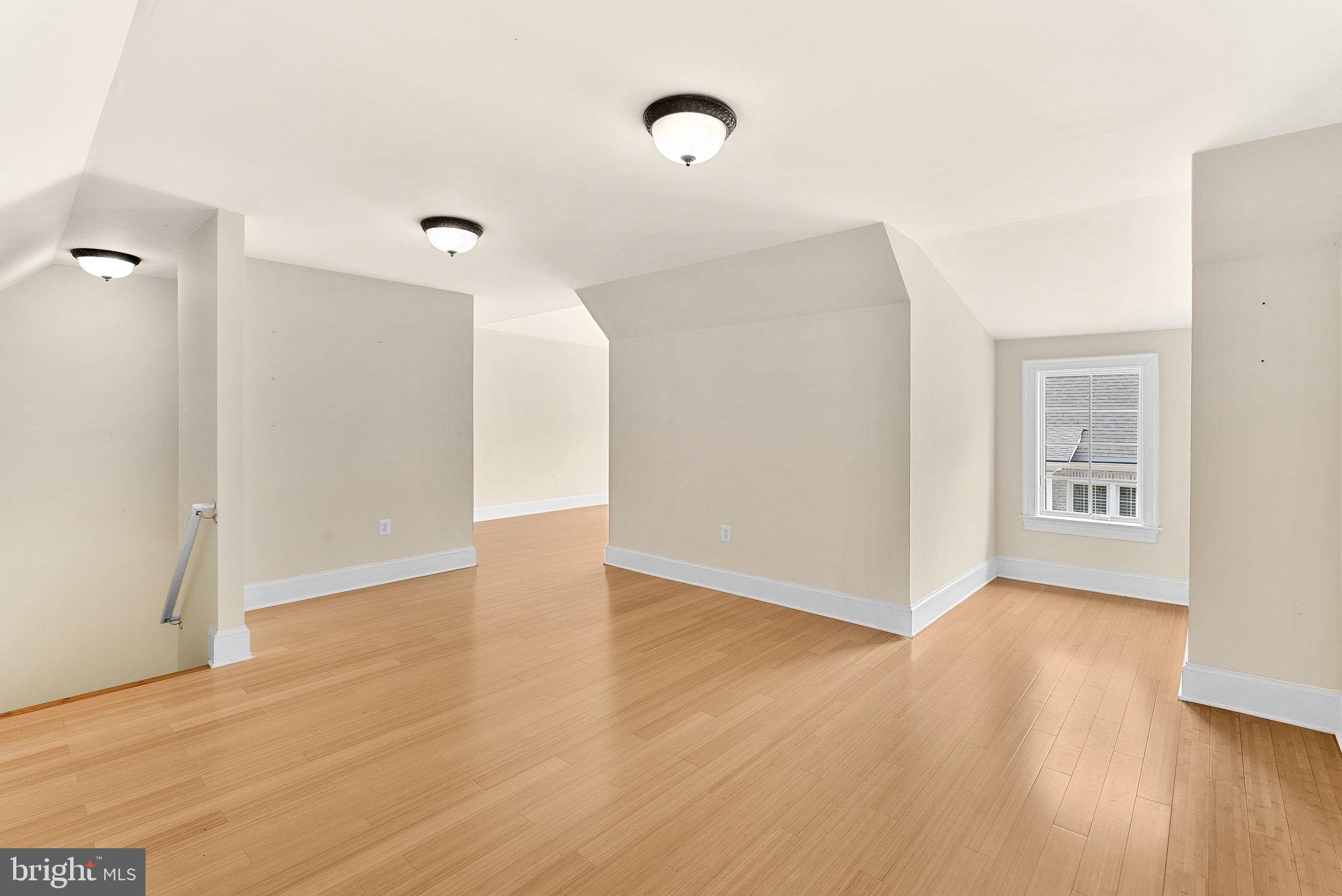 REDLAC FOREST - Residential