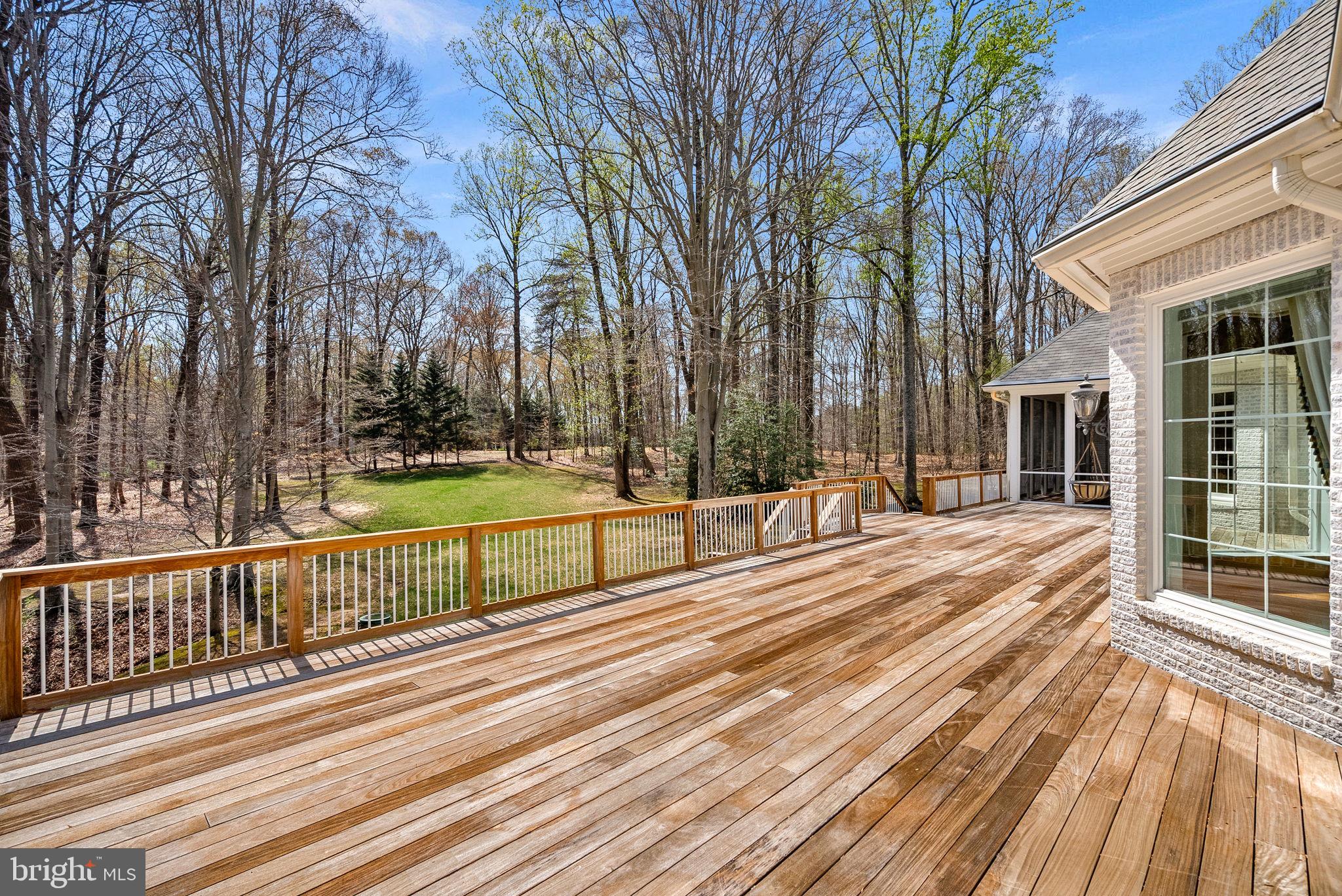 REDLAC FOREST - Residential