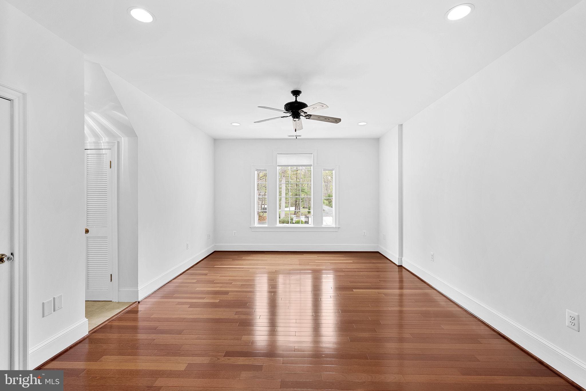 REDLAC FOREST - Residential