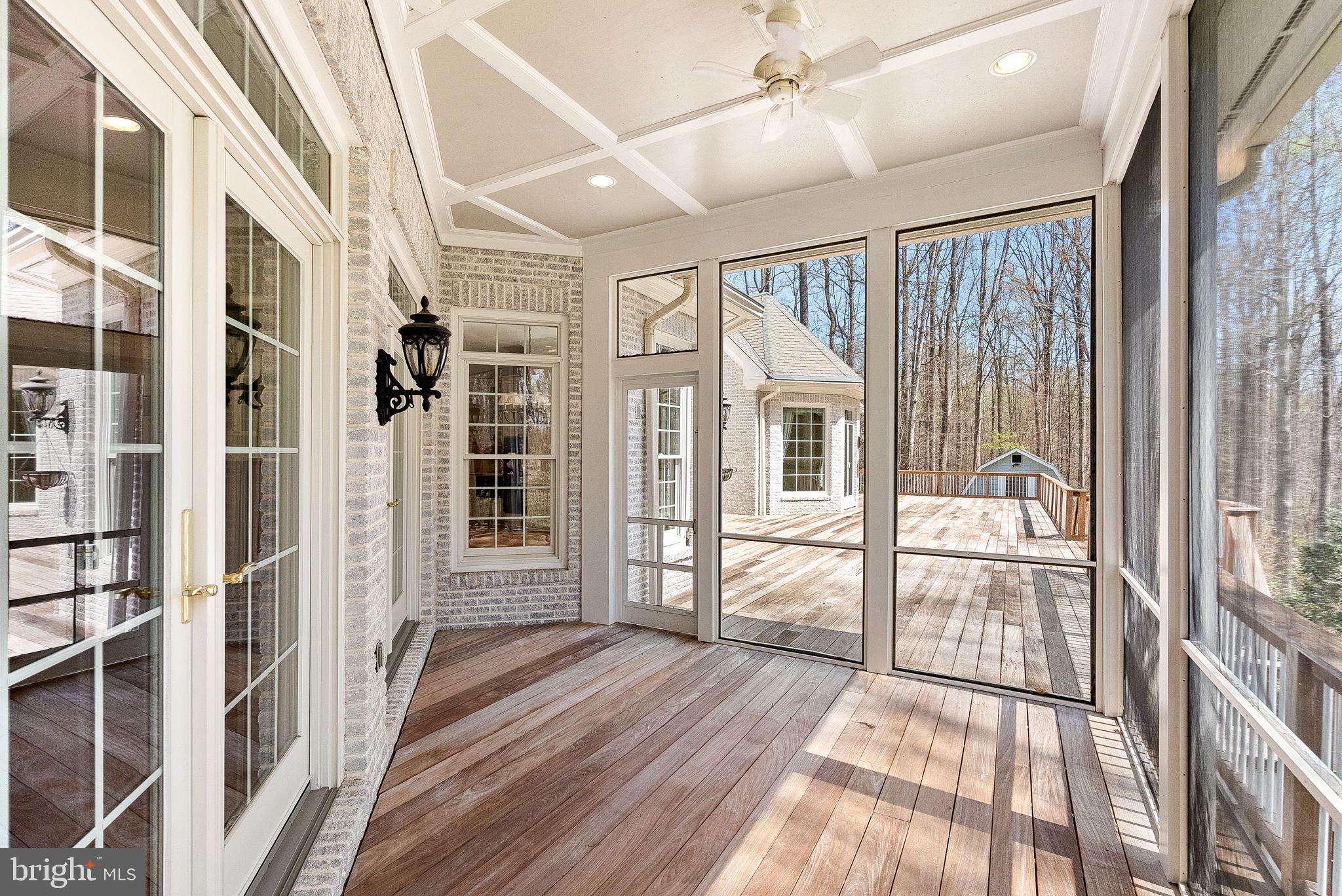 REDLAC FOREST - Residential