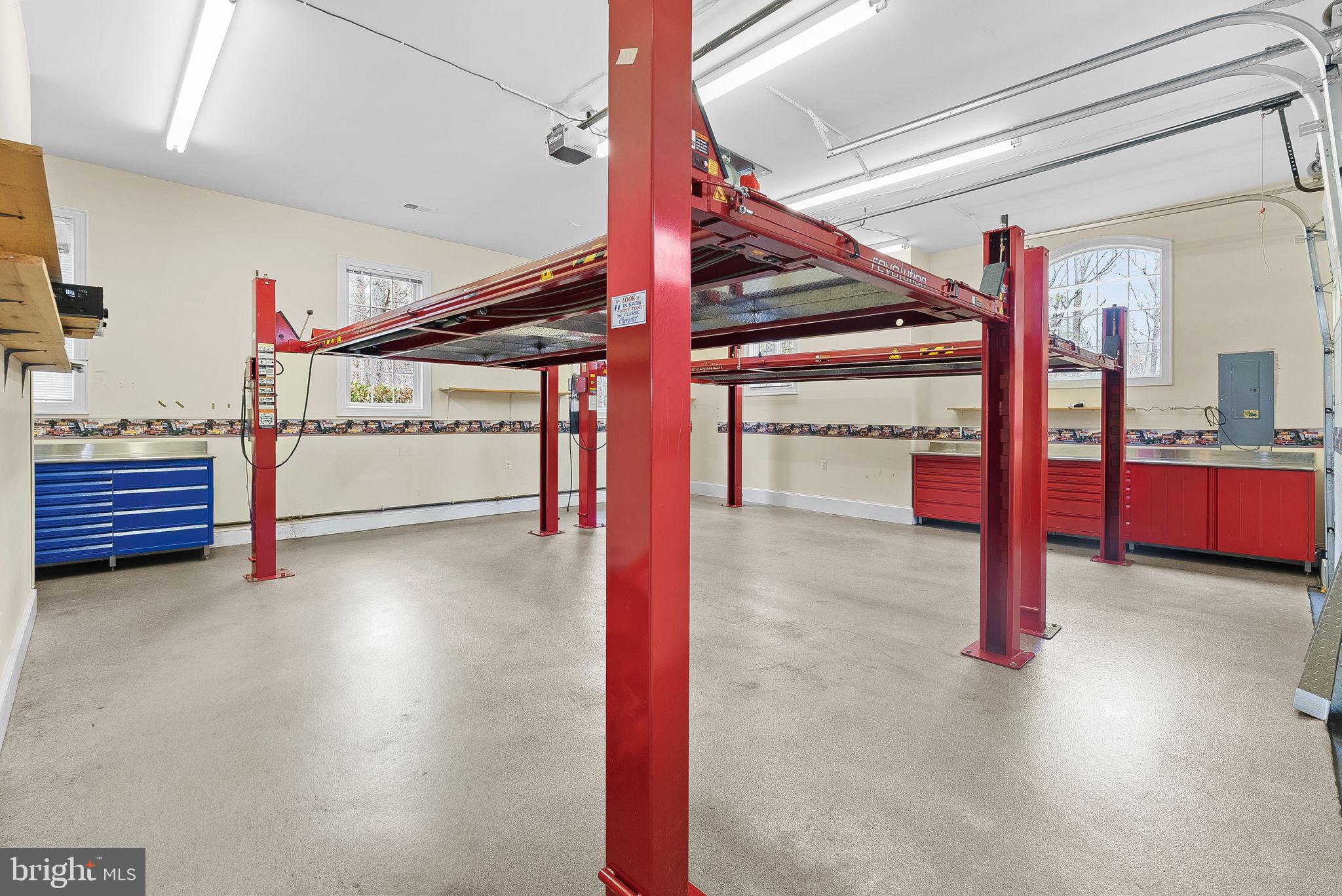 REDLAC FOREST - Residential