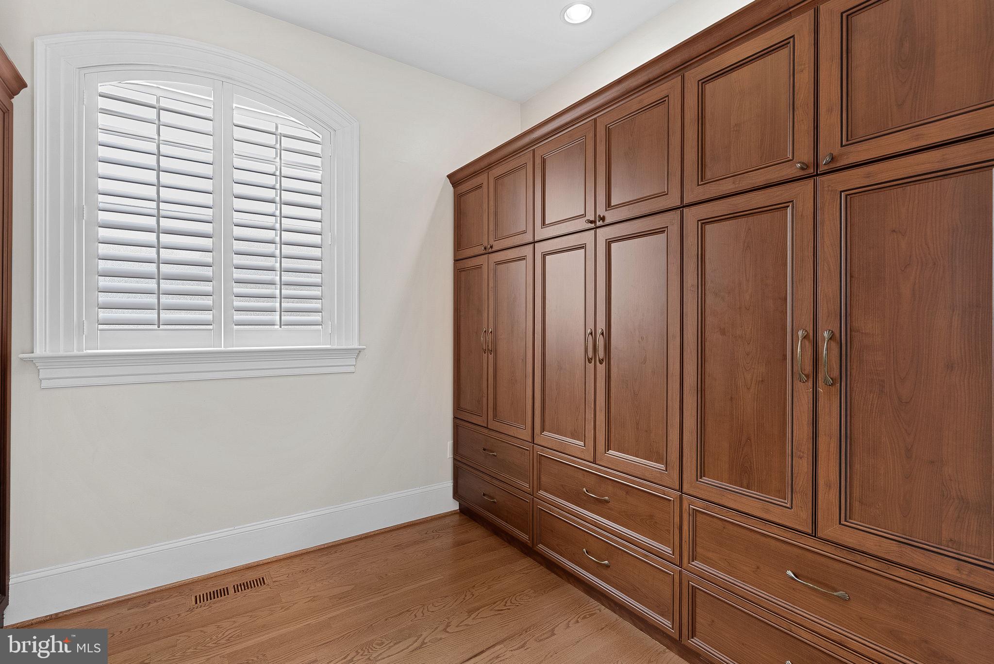 REDLAC FOREST - Residential