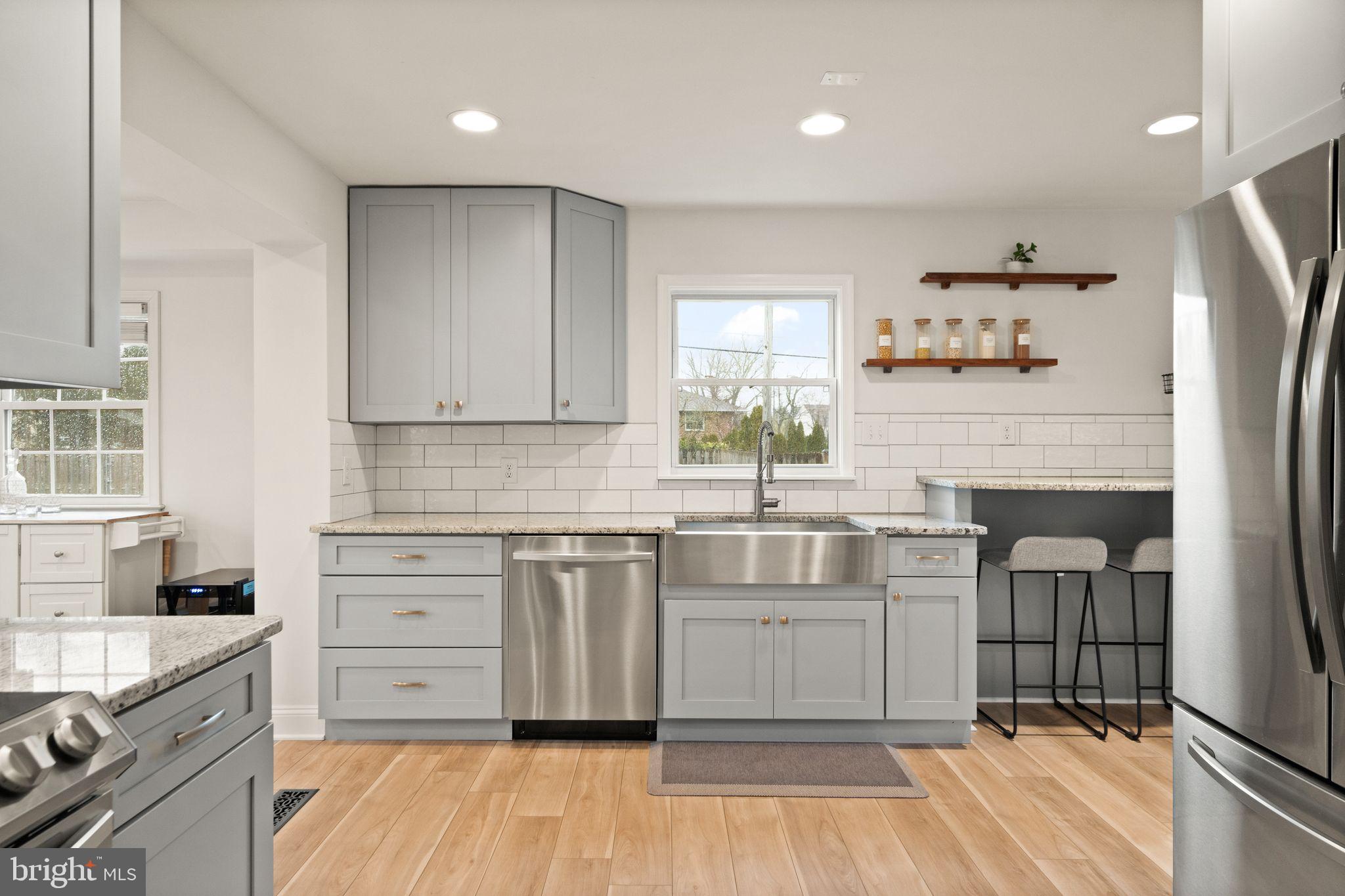 BEACON VILLAGE - Residential