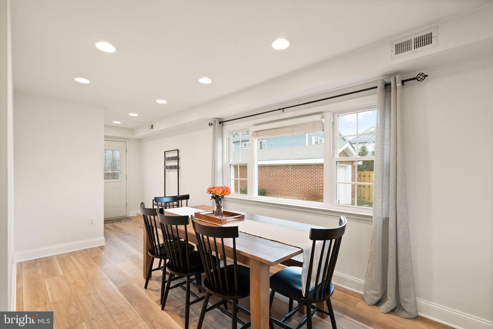 BEACON VILLAGE - Residential