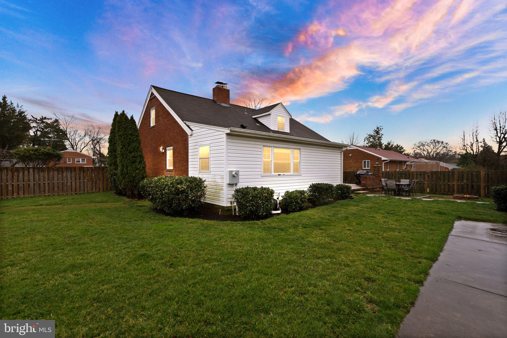 BEACON VILLAGE - Residential