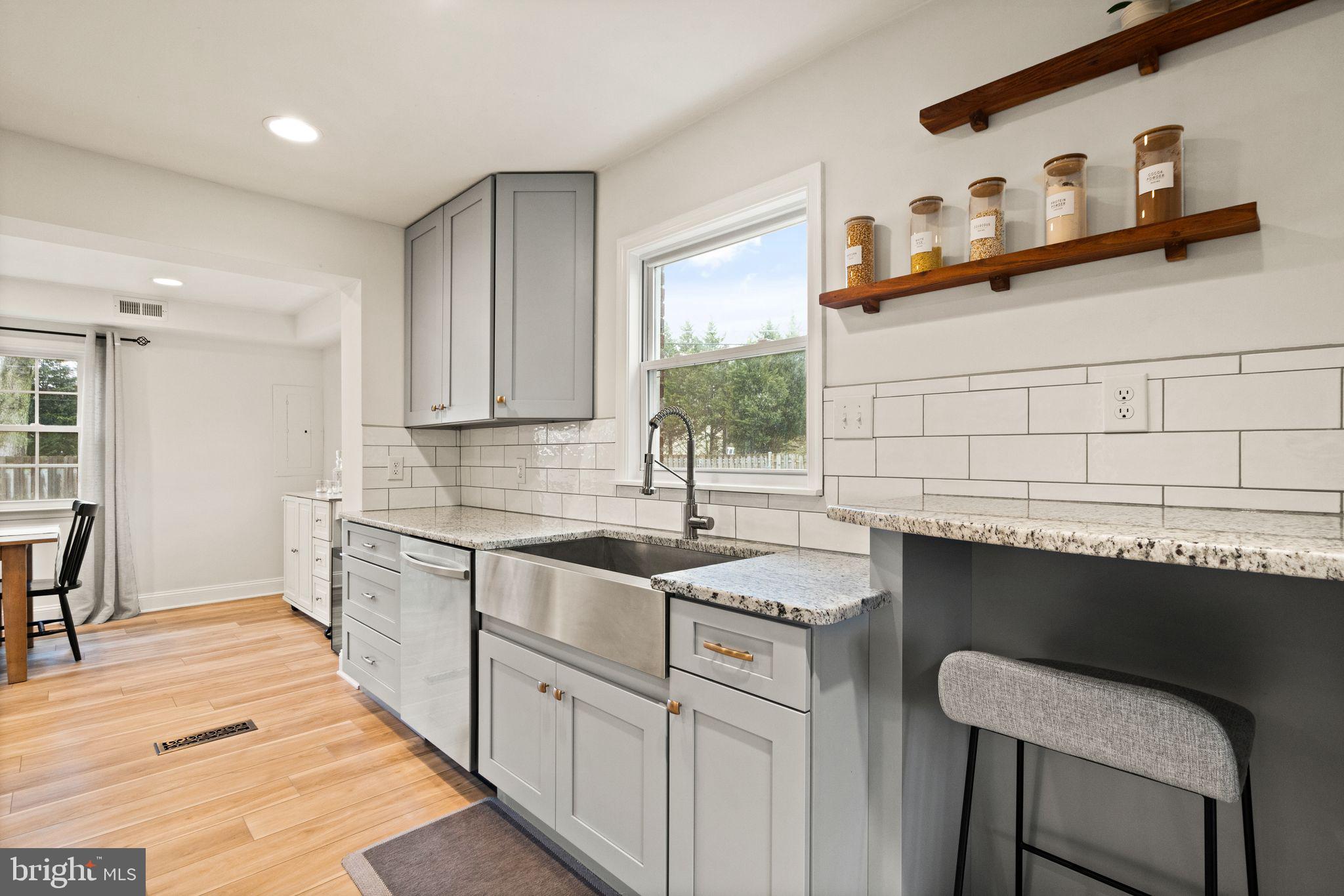 BEACON VILLAGE - Residential