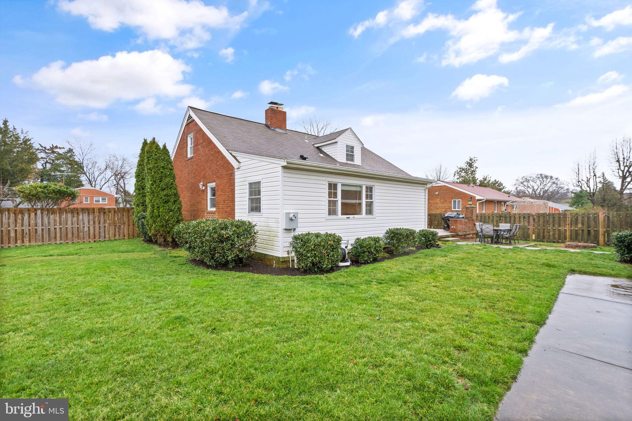 BEACON VILLAGE - Residential