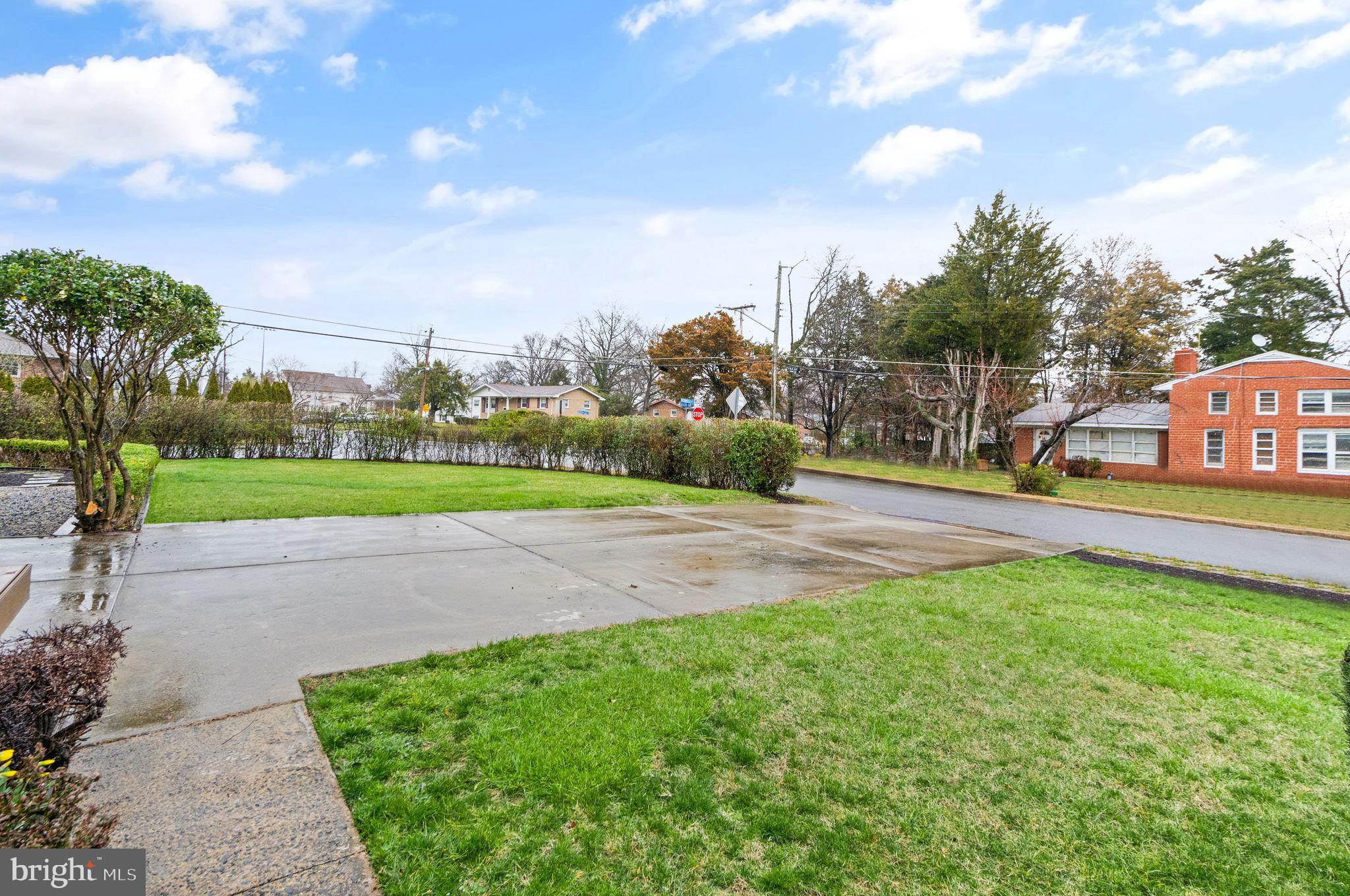 BEACON VILLAGE - Residential