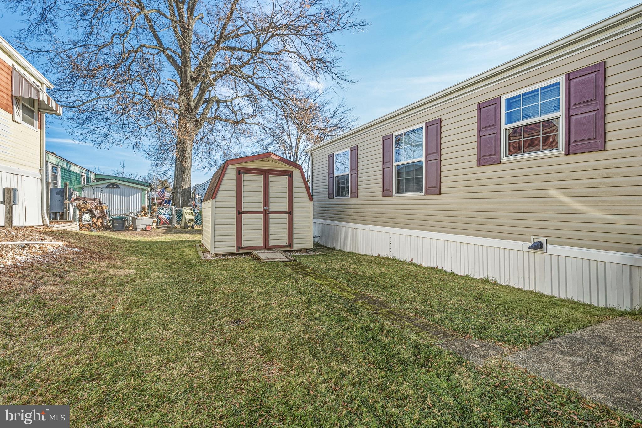 KEN LEE MOBILE HOME PARK - Residential