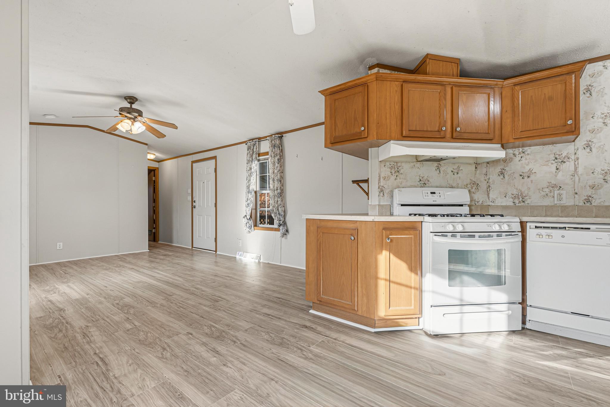 KEN LEE MOBILE HOME PARK - Residential