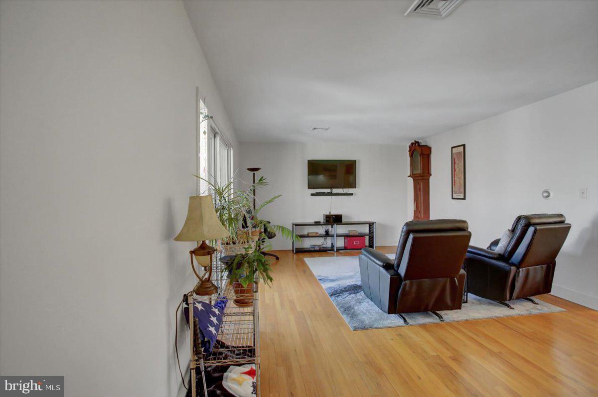 WINDING HILL HEIGHTS - Residential