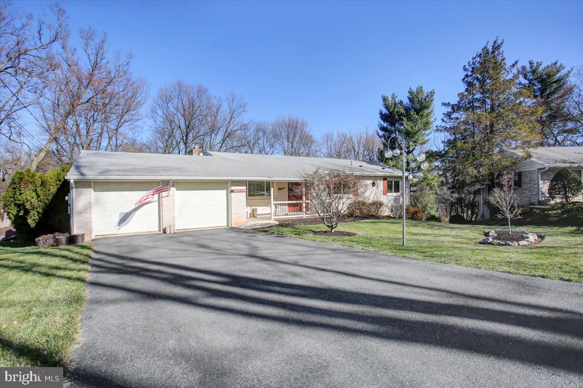 WINDING HILL HEIGHTS - Residential