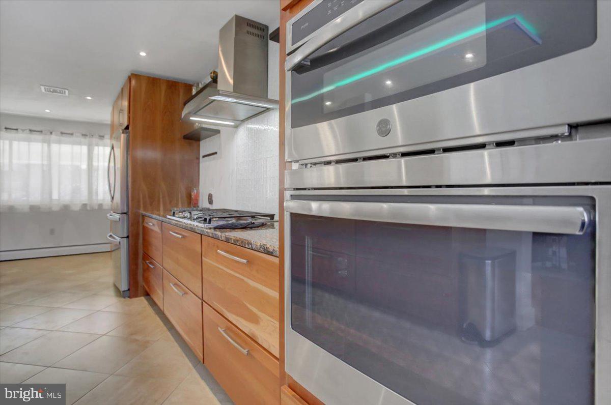 WINDING HILL HEIGHTS - Residential