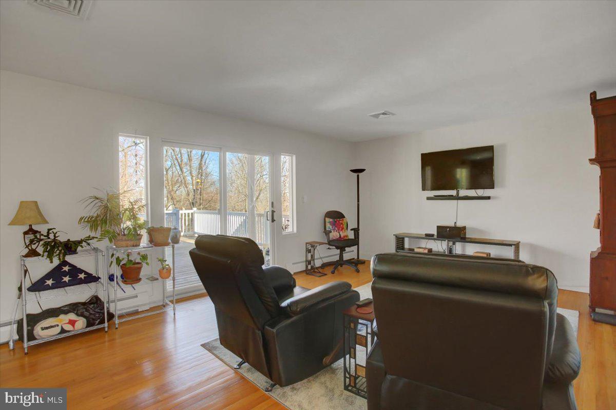 WINDING HILL HEIGHTS - Residential