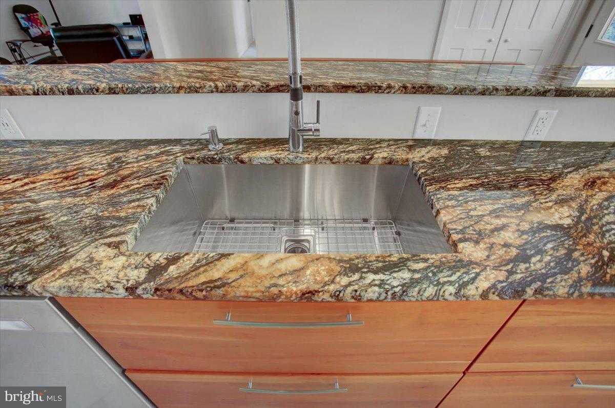 WINDING HILL HEIGHTS - Residential