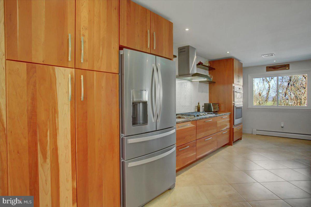 WINDING HILL HEIGHTS - Residential