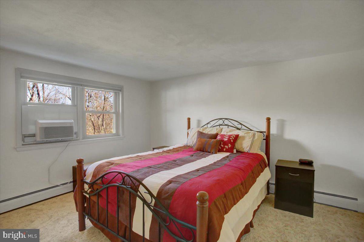 WINDING HILL HEIGHTS - Residential