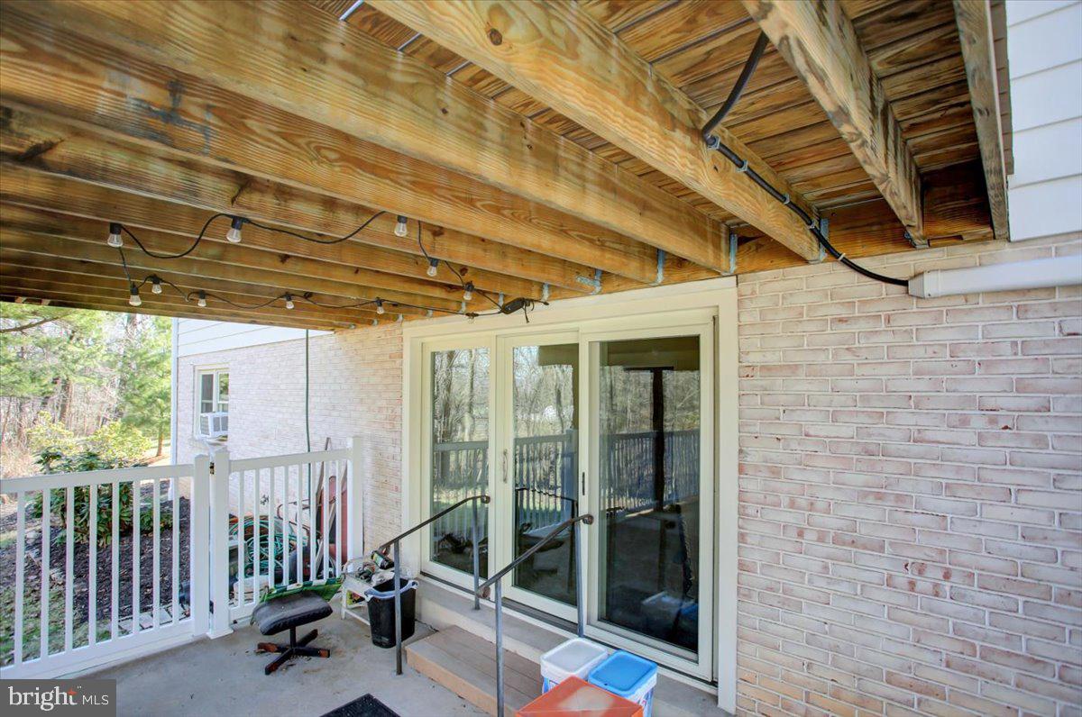 WINDING HILL HEIGHTS - Residential