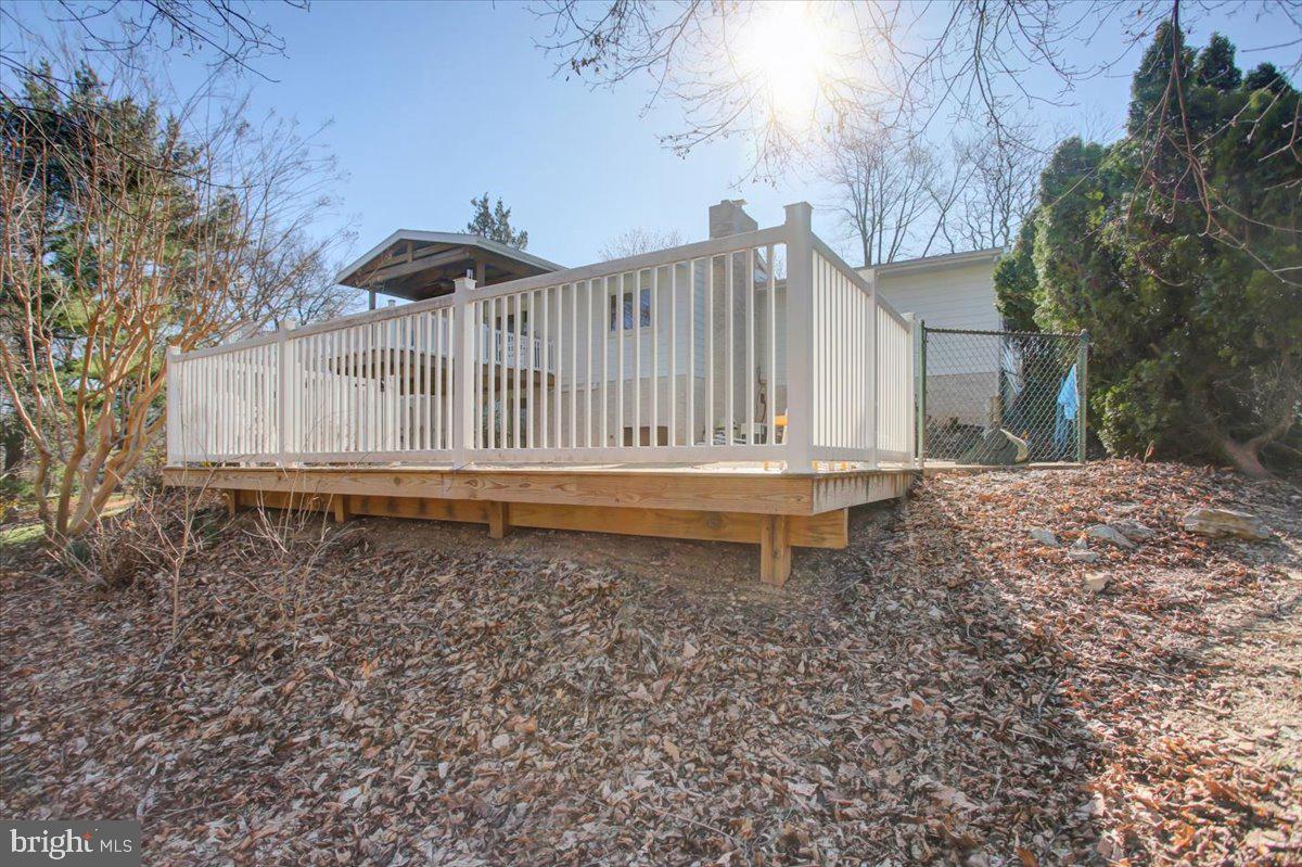 WINDING HILL HEIGHTS - Residential