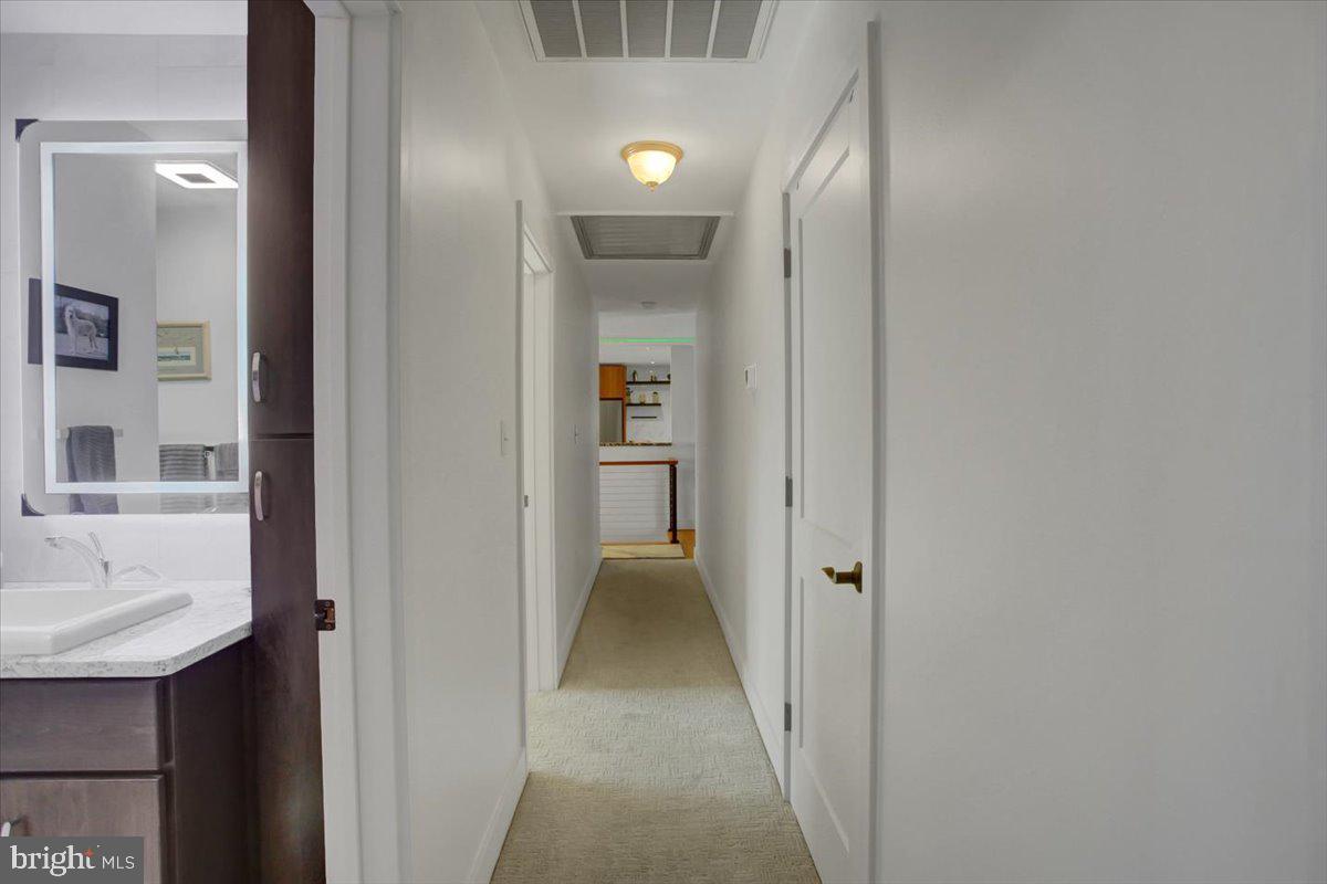 WINDING HILL HEIGHTS - Residential