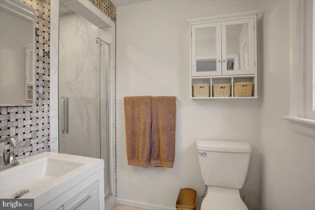 WINDING HILL HEIGHTS - Residential