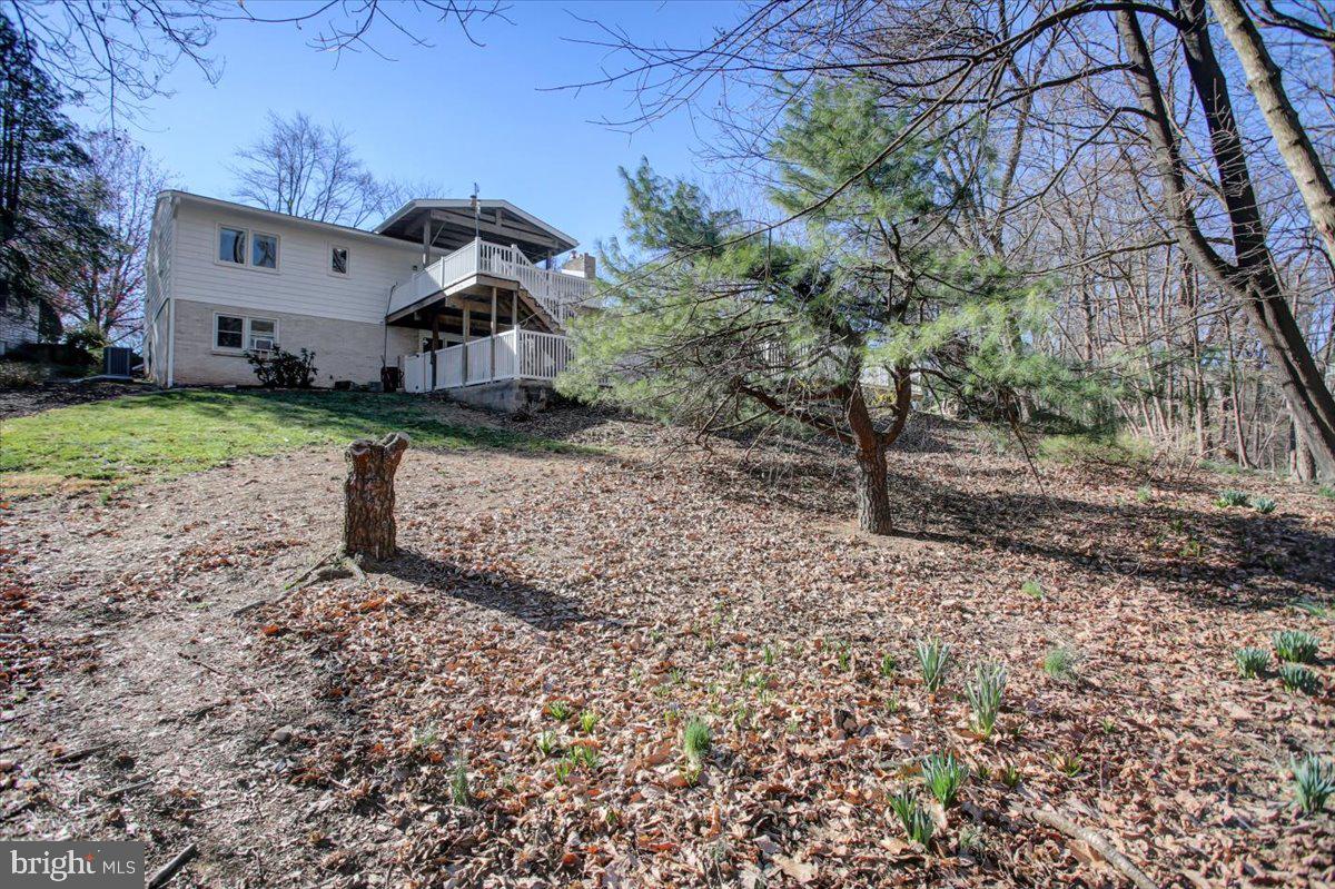 WINDING HILL HEIGHTS - Residential