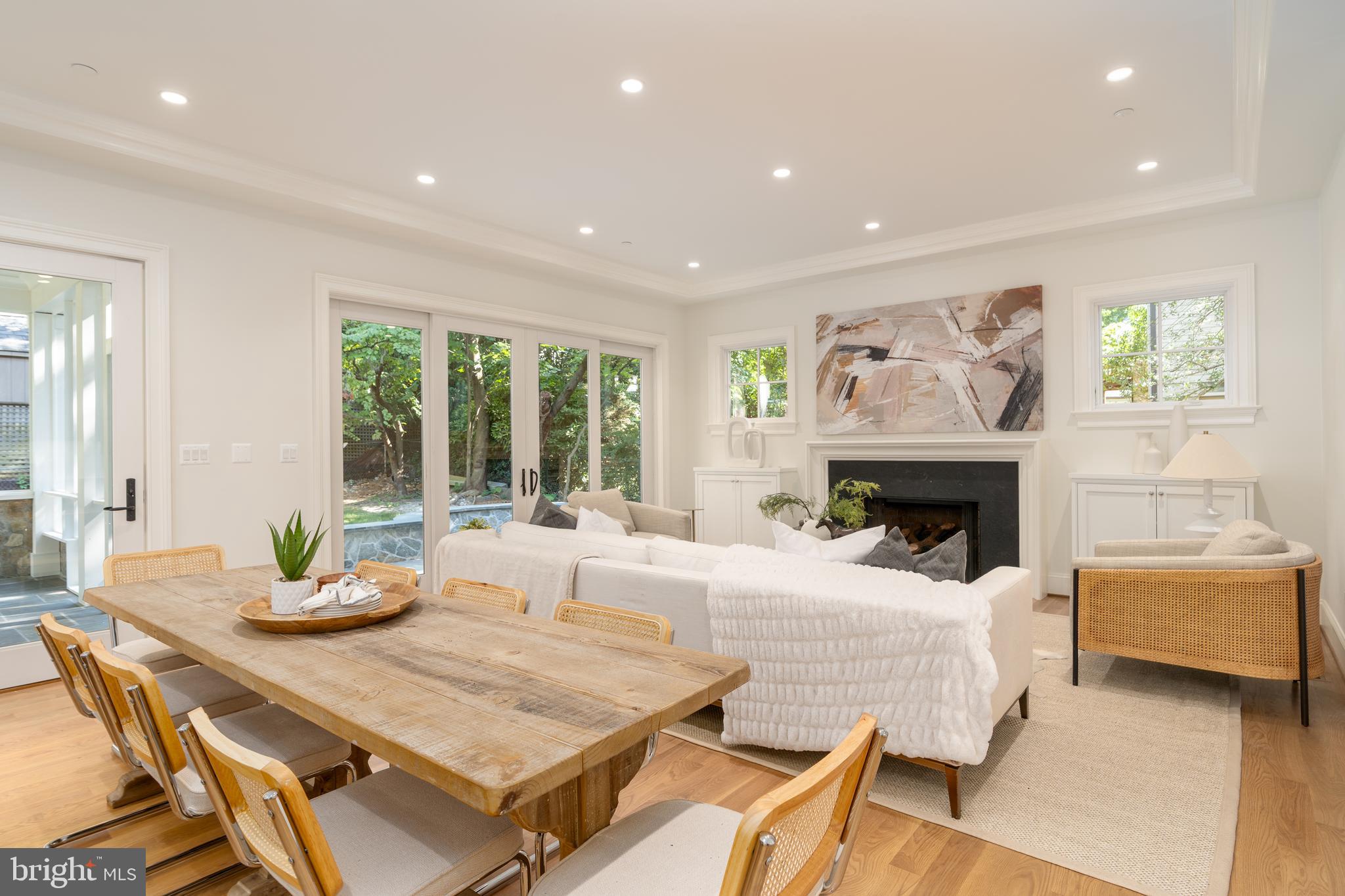 CHEVY CHASE VILLAGE - Residential